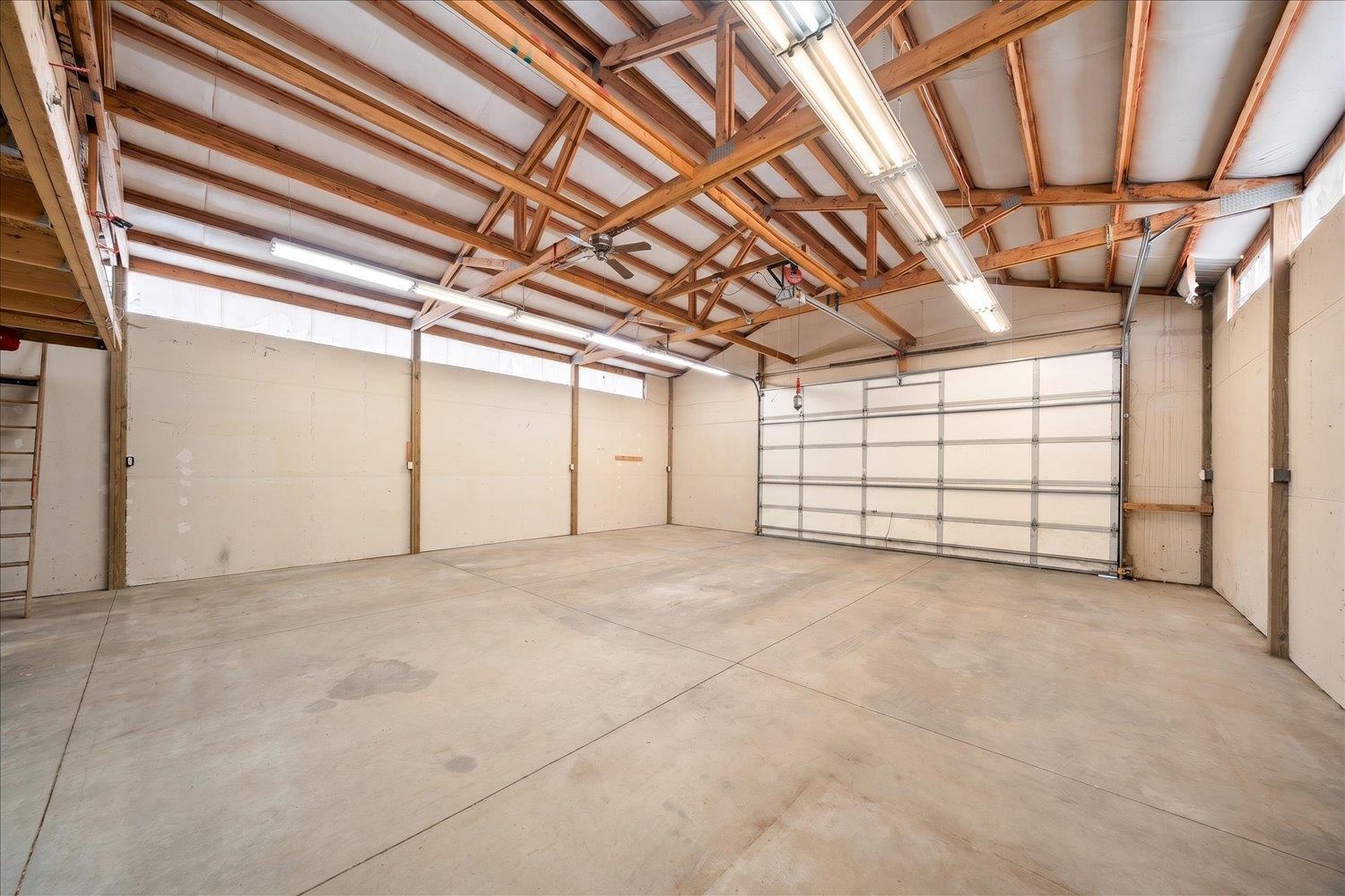 924 E Ladd St - Photo 30