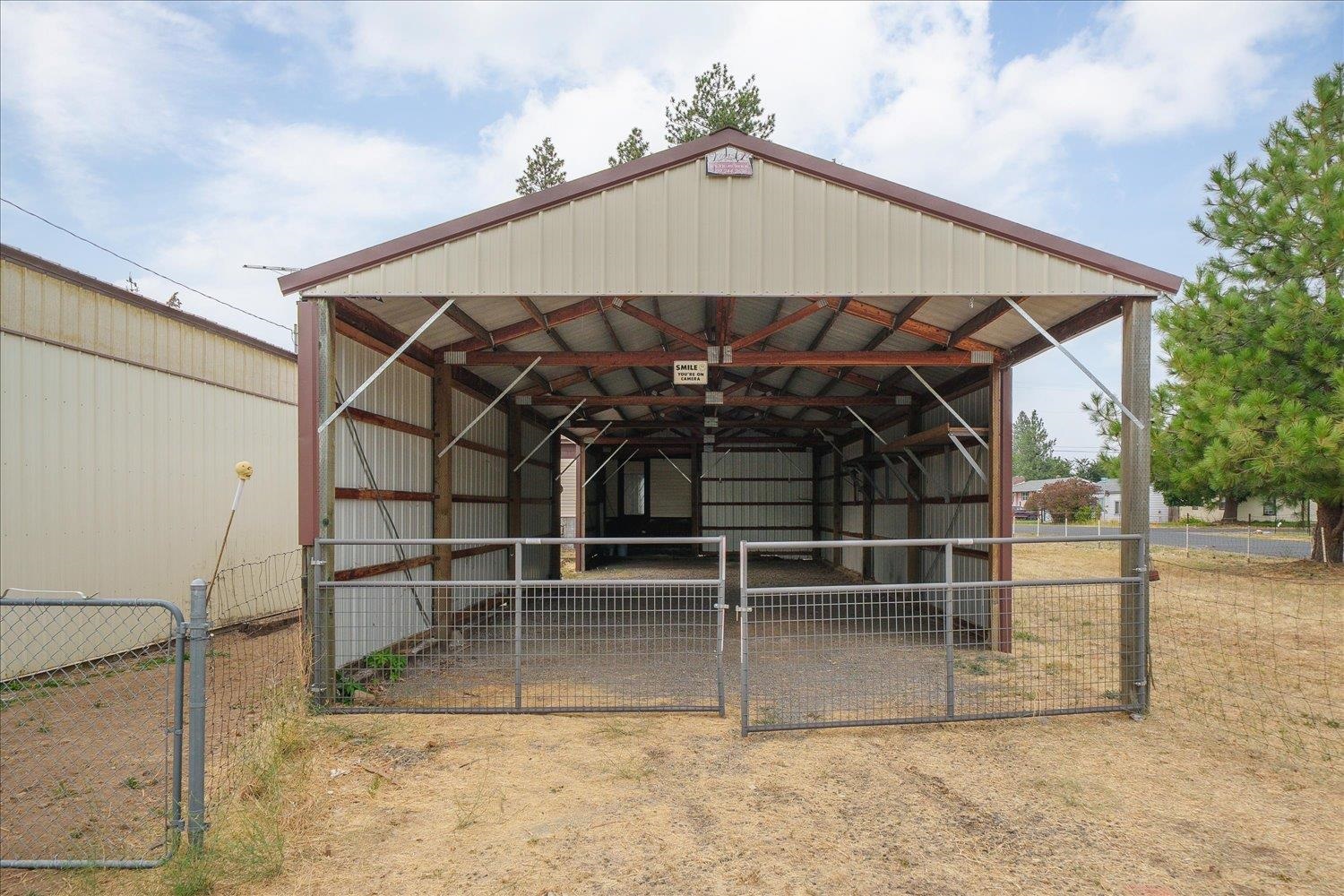 924 E Ladd St - Photo 35