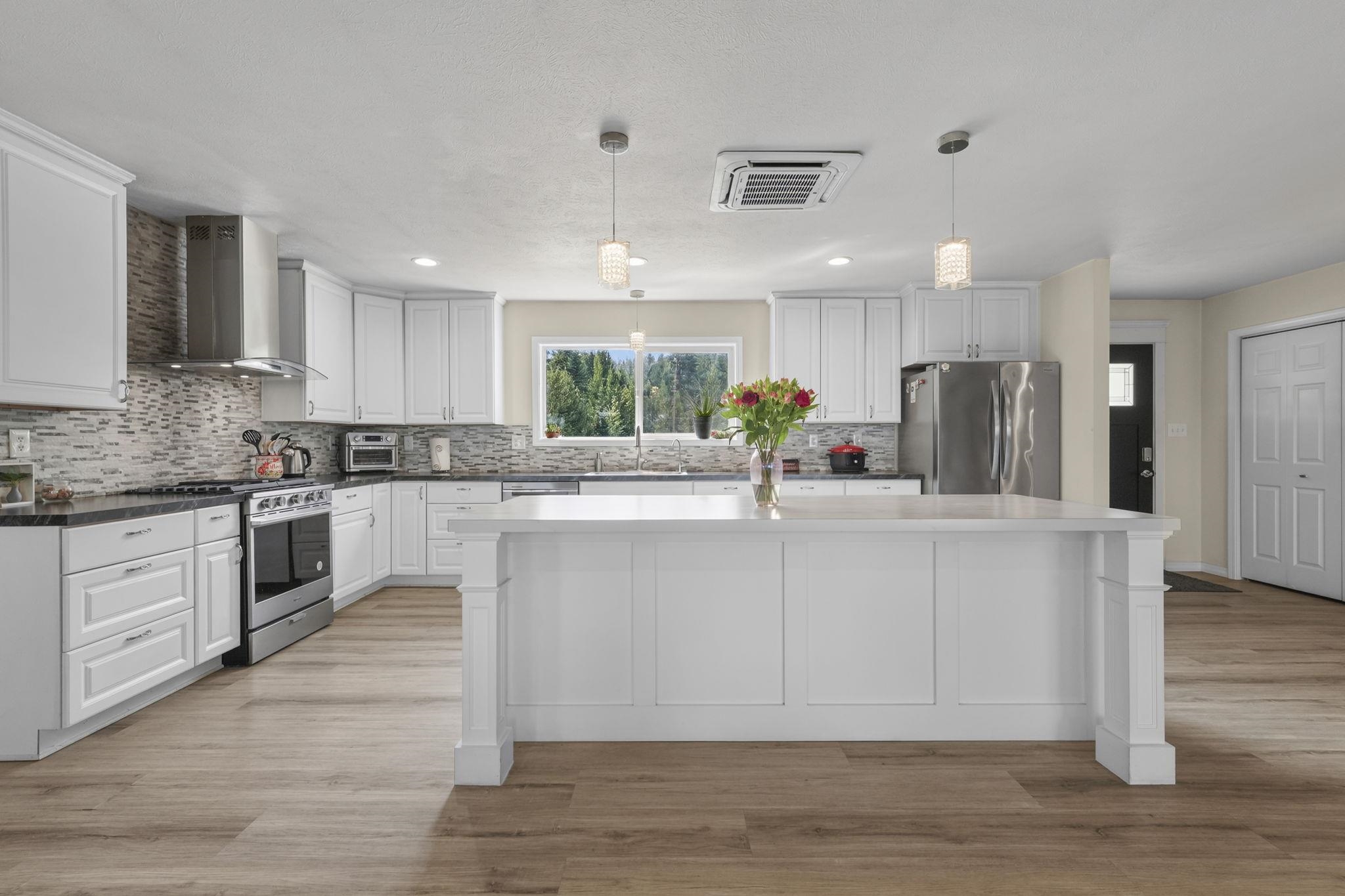 150 Apling Ln - Photo 9