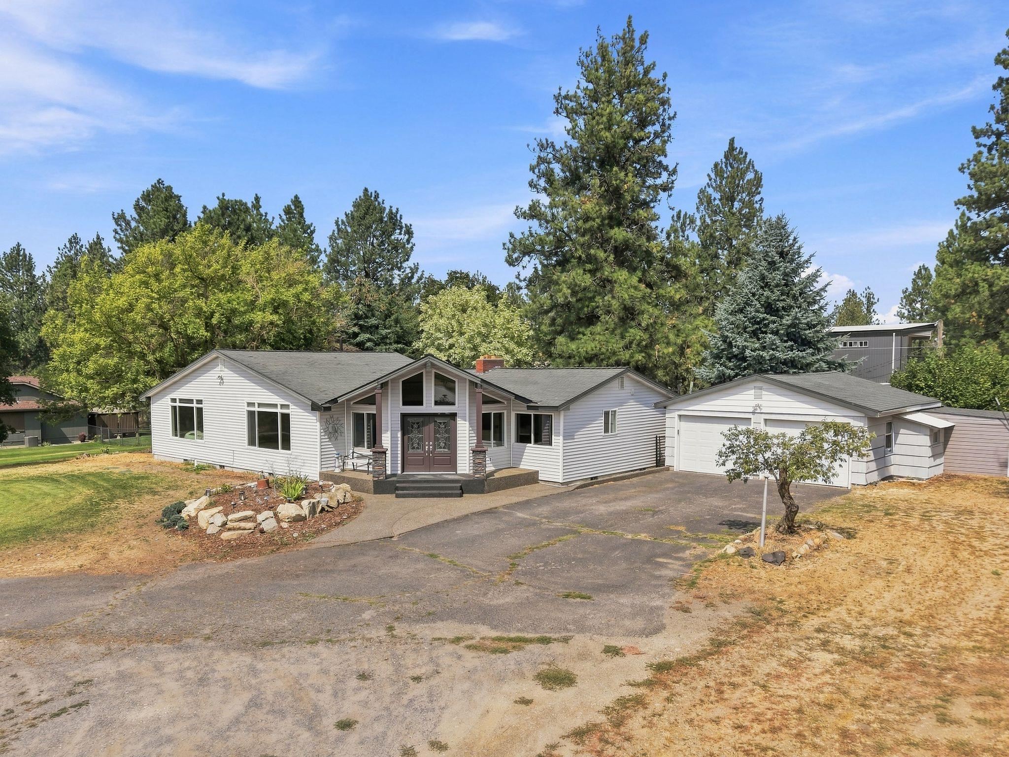 5603 E 27th Ave - Photo 4