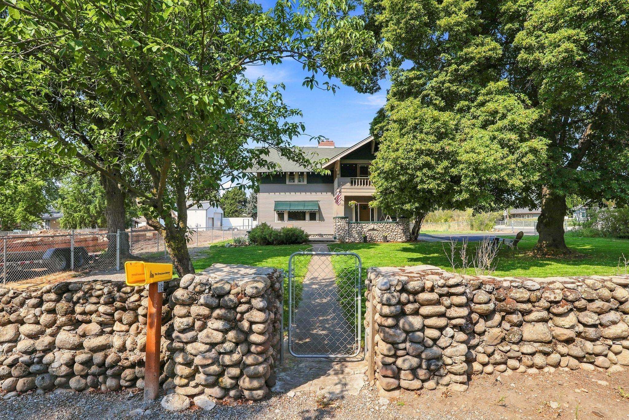 4719 N Evergreen Rd - Photo 2