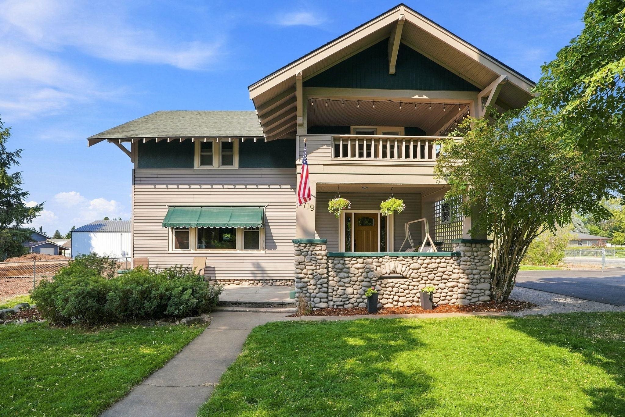 4719 N Evergreen Rd - Photo 1