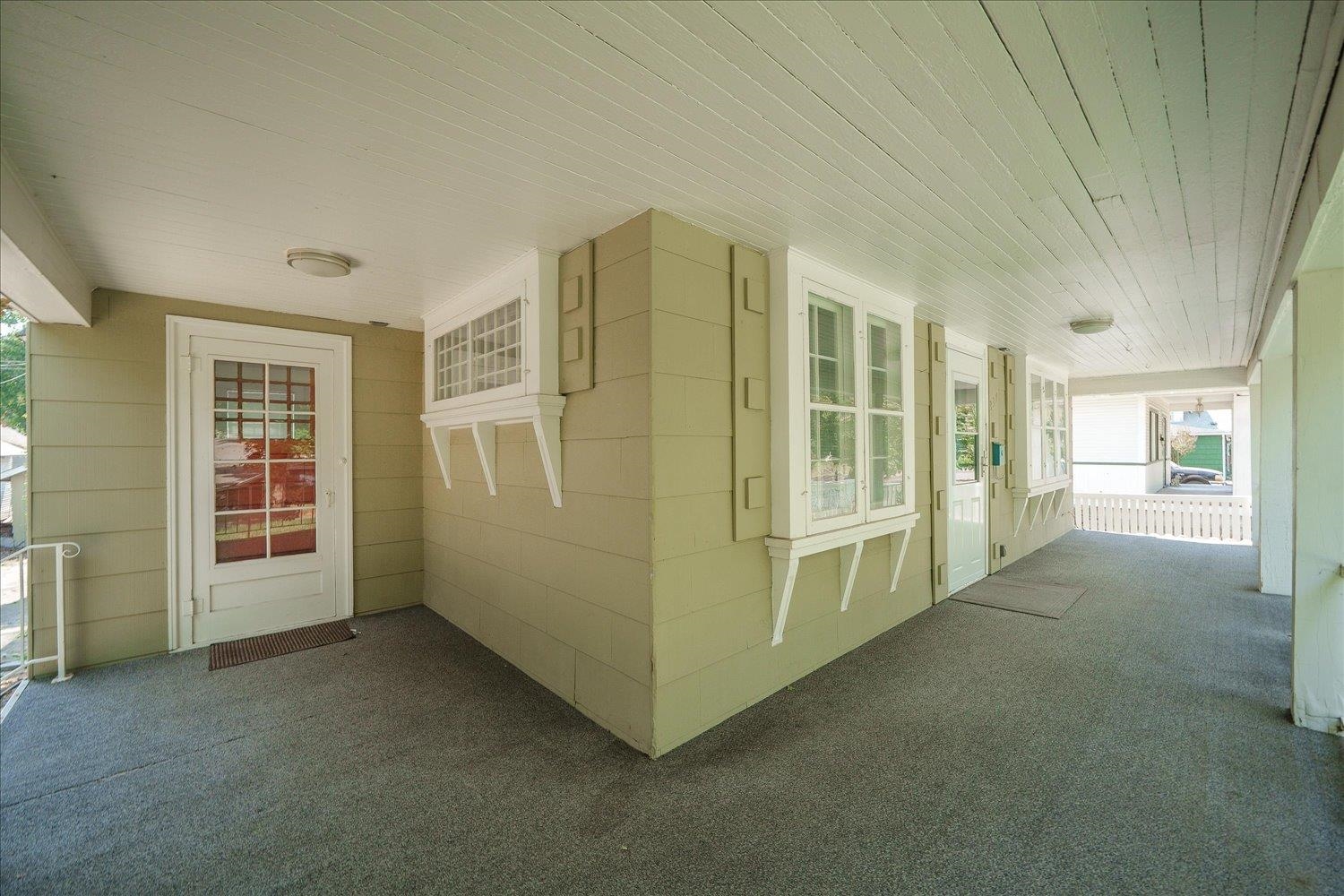 337 W EUCLID Ave - Photo 3