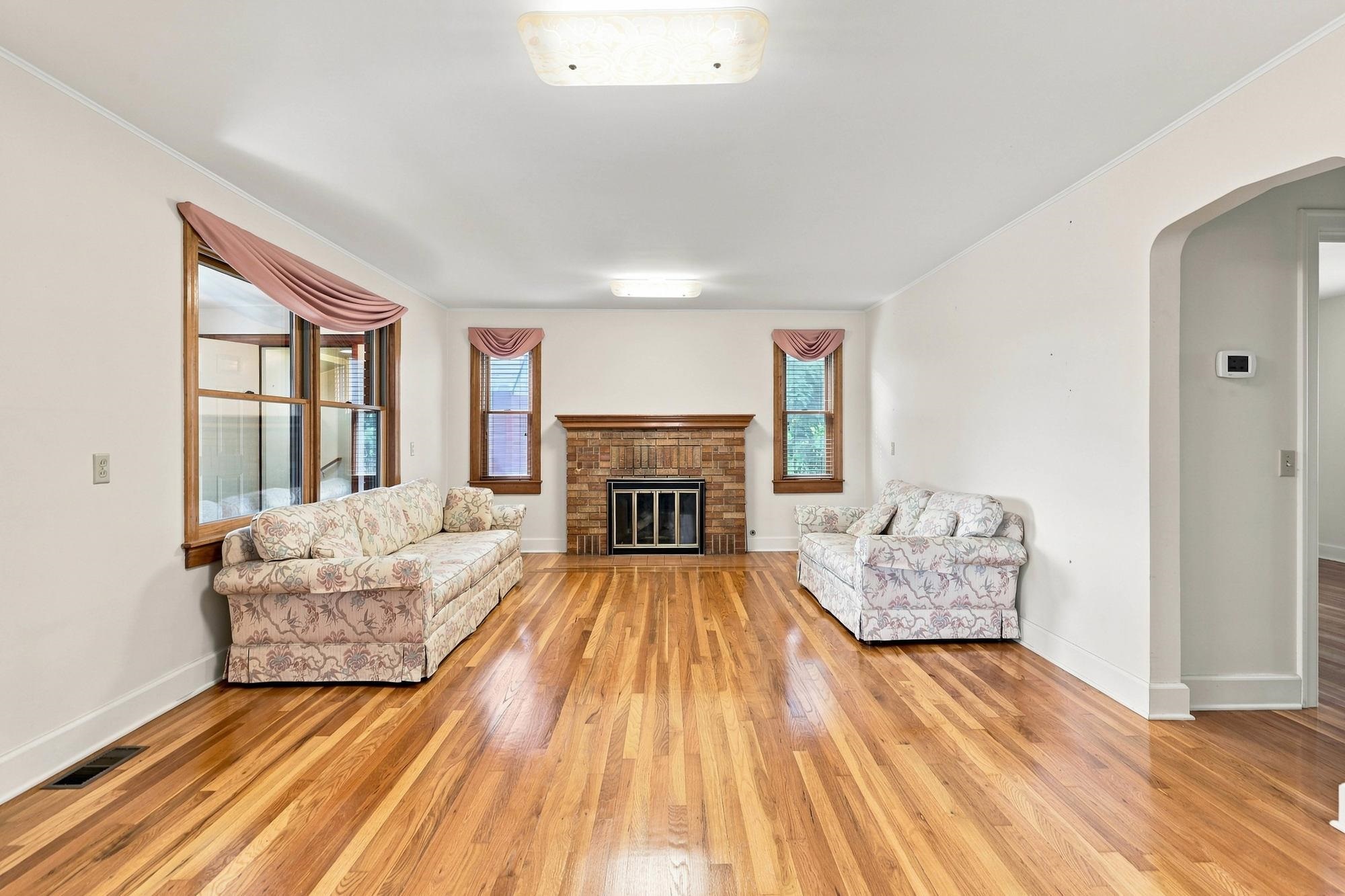 25011 E Kildea Ave - Photo 5
