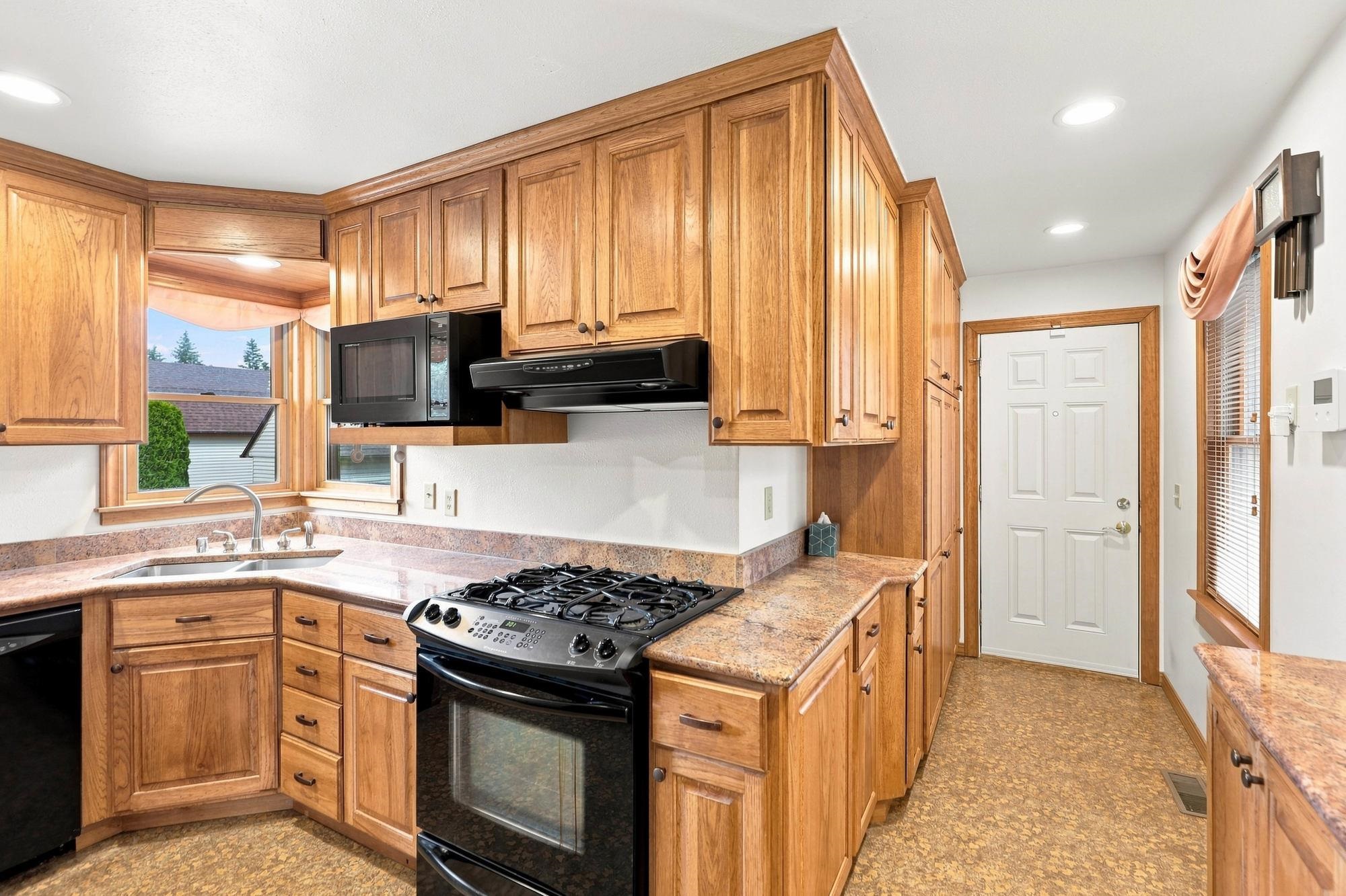 25011 E Kildea Ave - Photo 10