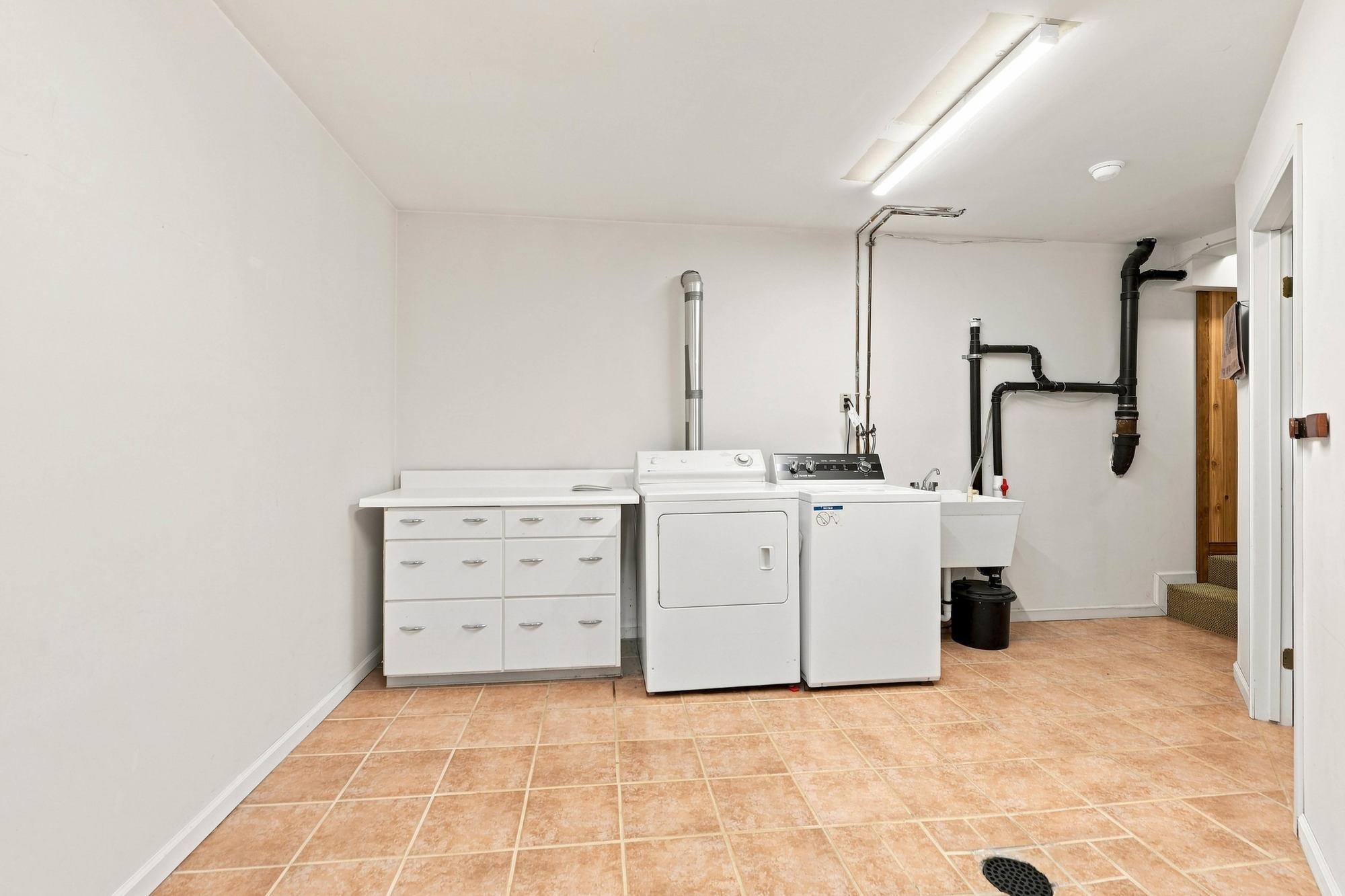 25011 E Kildea Ave - Photo 32