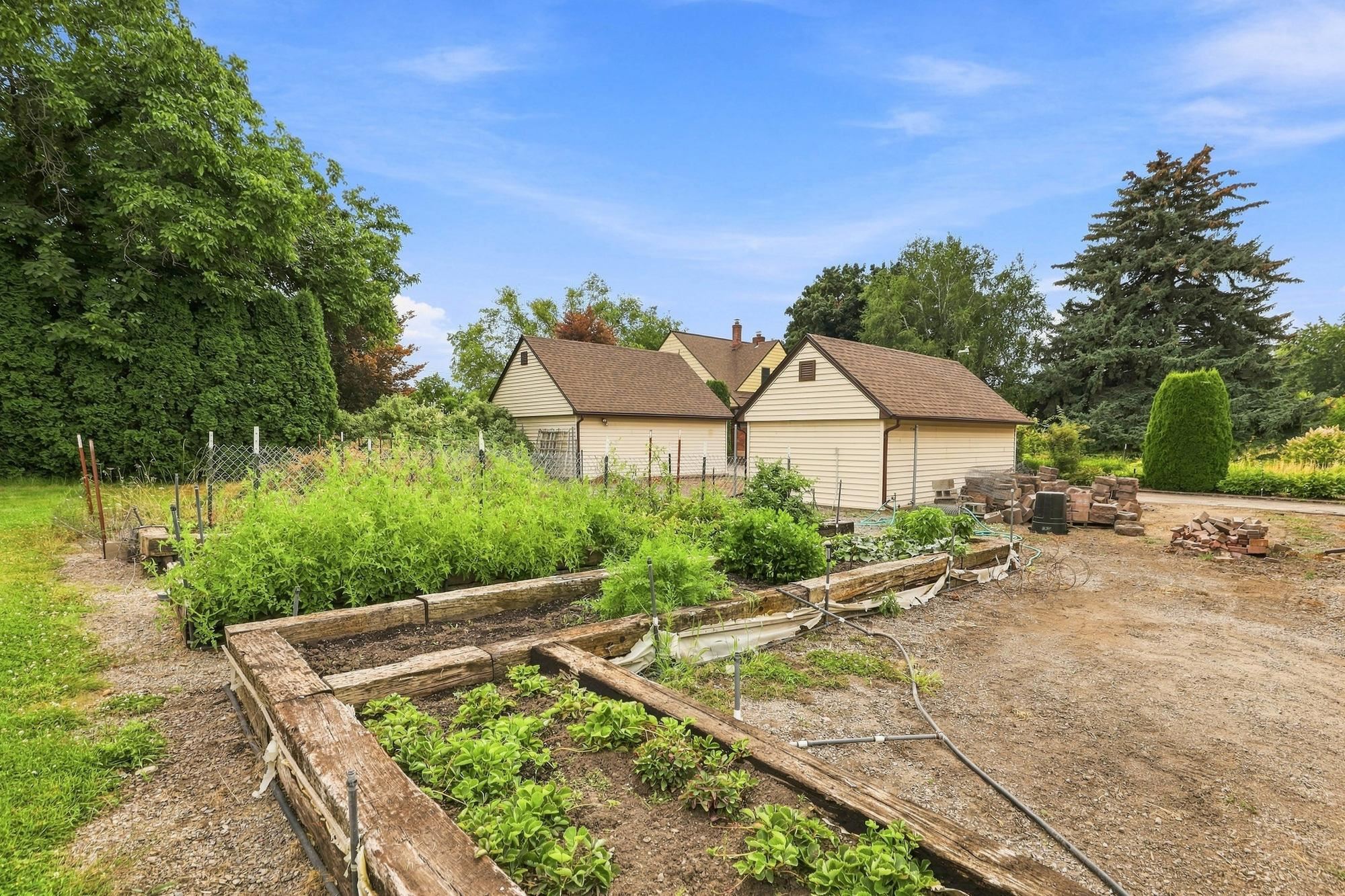 25011 E Kildea Ave - Photo 45