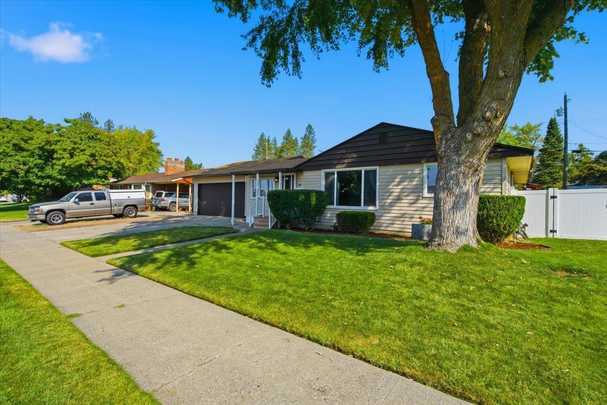 3128 W Dalke Ave - Photo 2