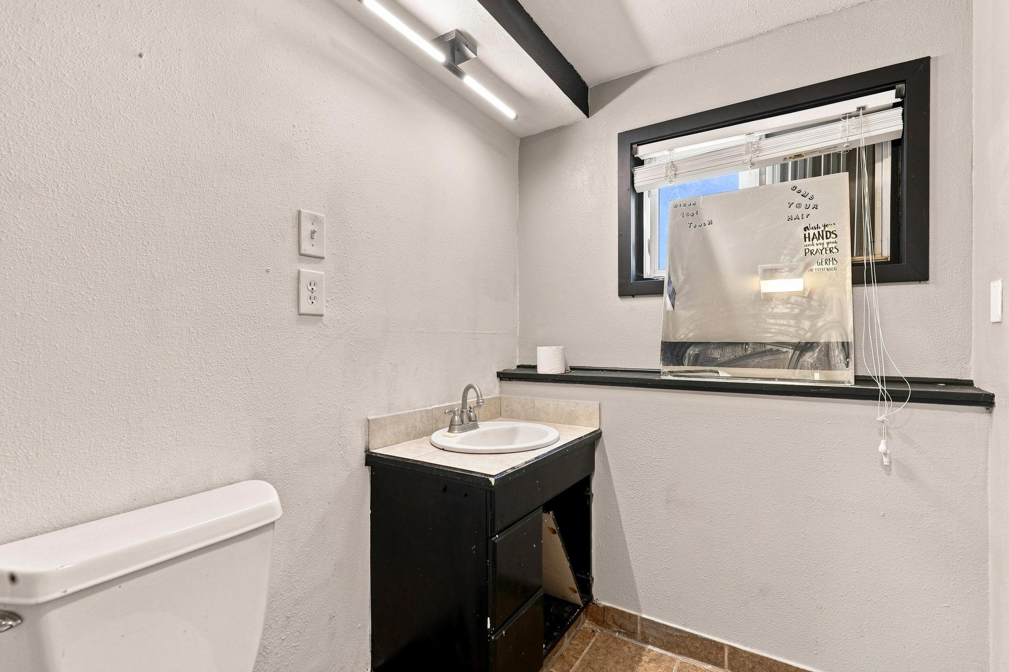 10521 S Spokane St - Photo 14