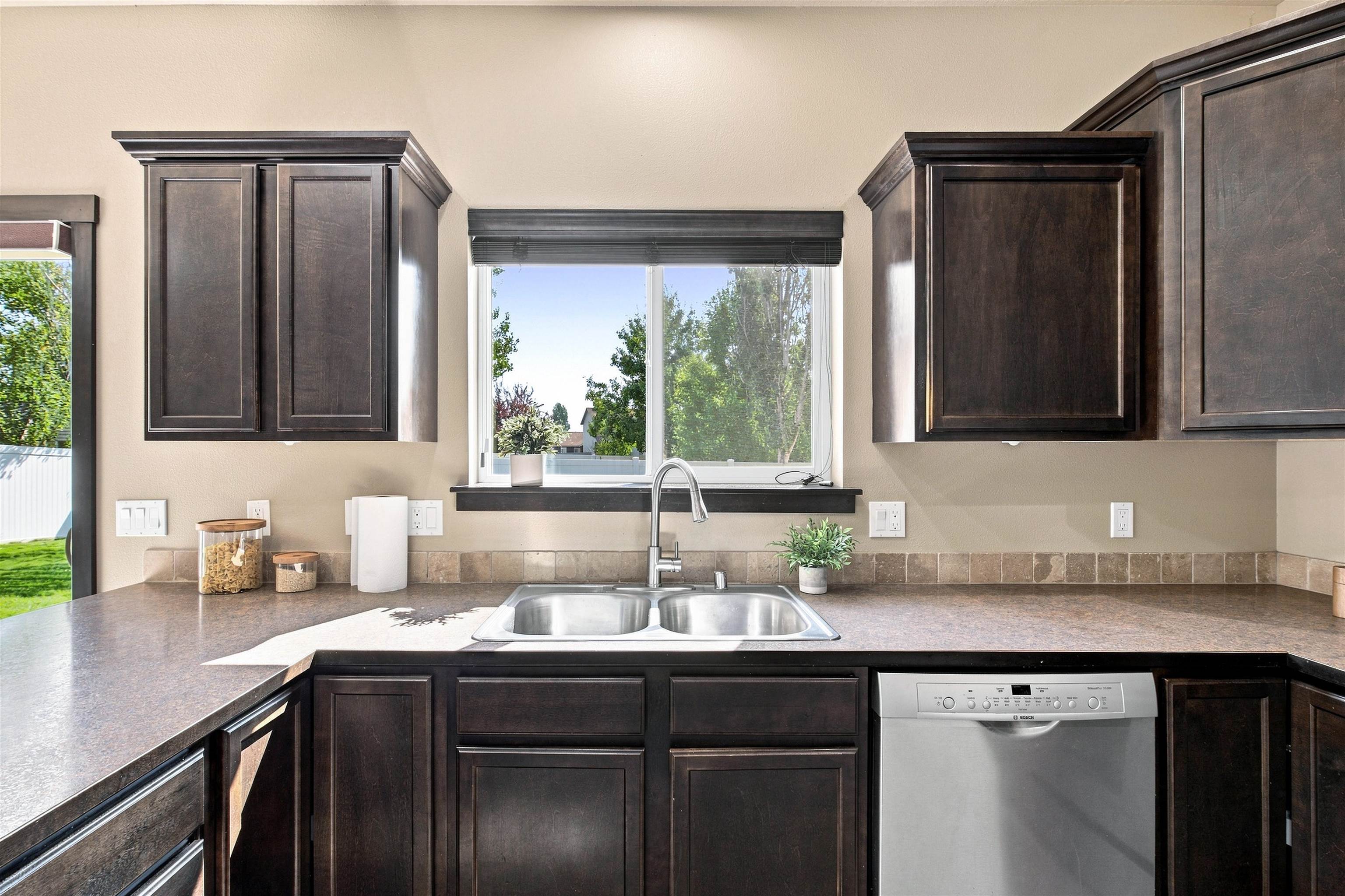 3821 W Dawn Ave - Photo 9