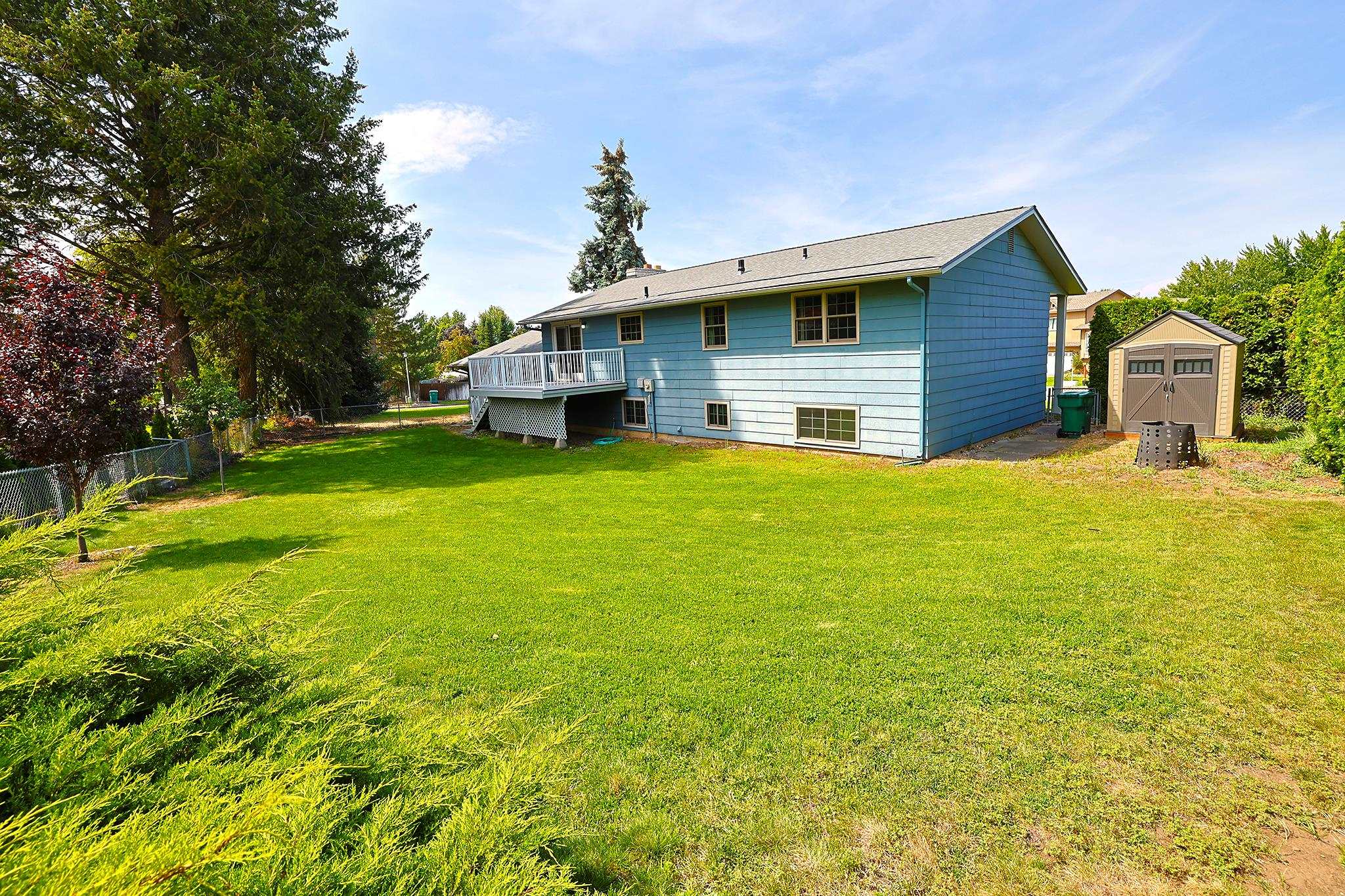 15610 E 27th Ave - Photo 41