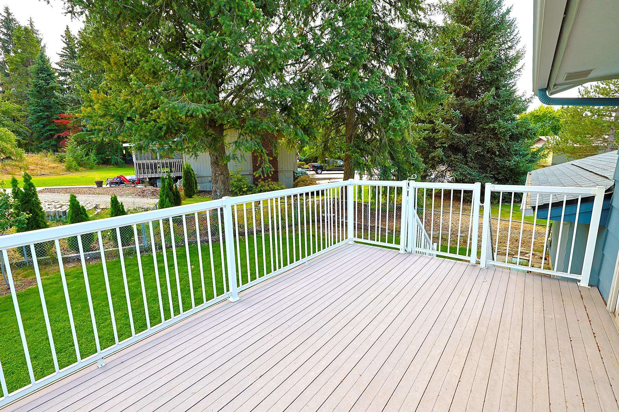 15610 E 27th Ave - Photo 42