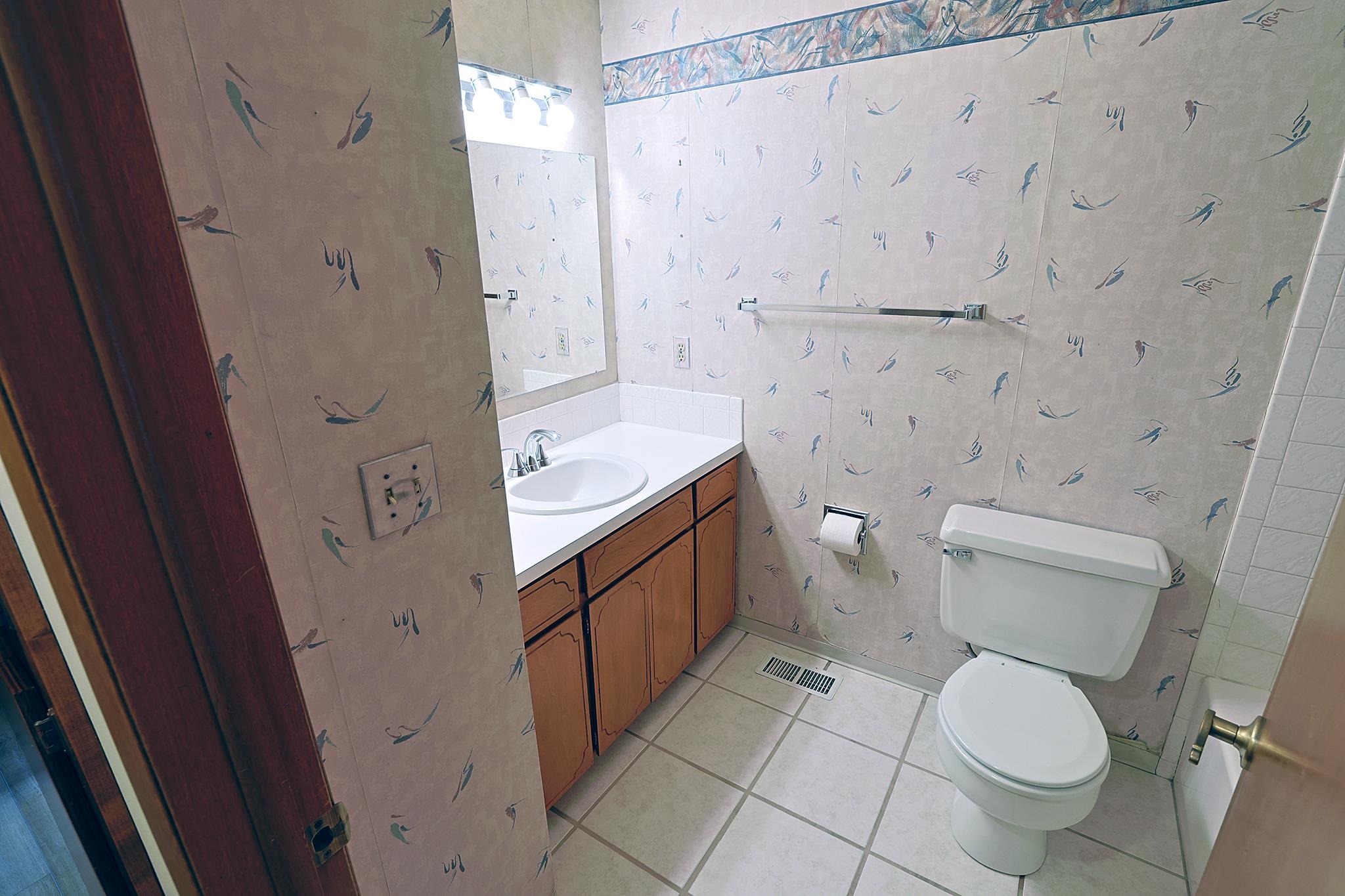15610 E 27th Ave - Photo 22