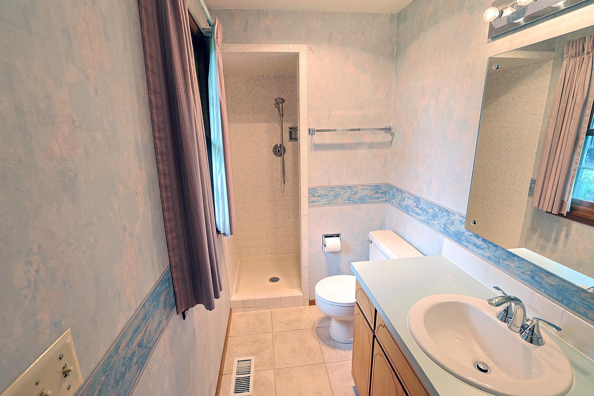 15610 E 27th Ave - Photo 21