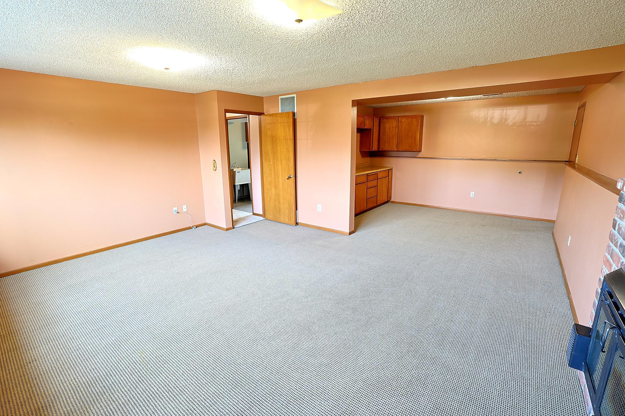 15610 E 27th Ave - Photo 27