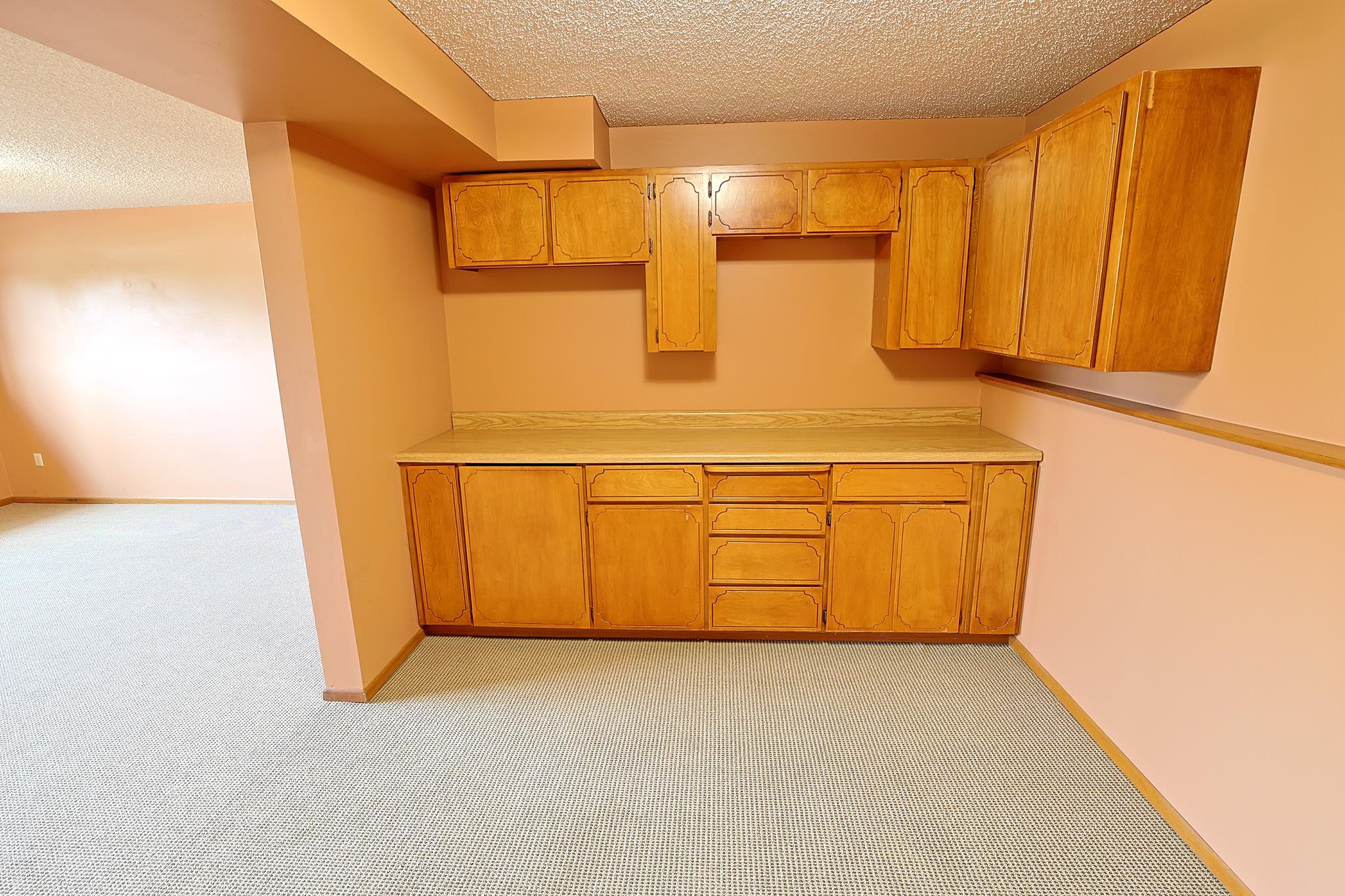 15610 E 27th Ave - Photo 29