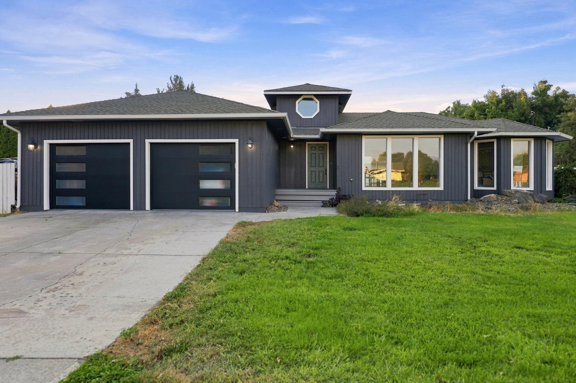3618 S Loretta Dr - Photo 1