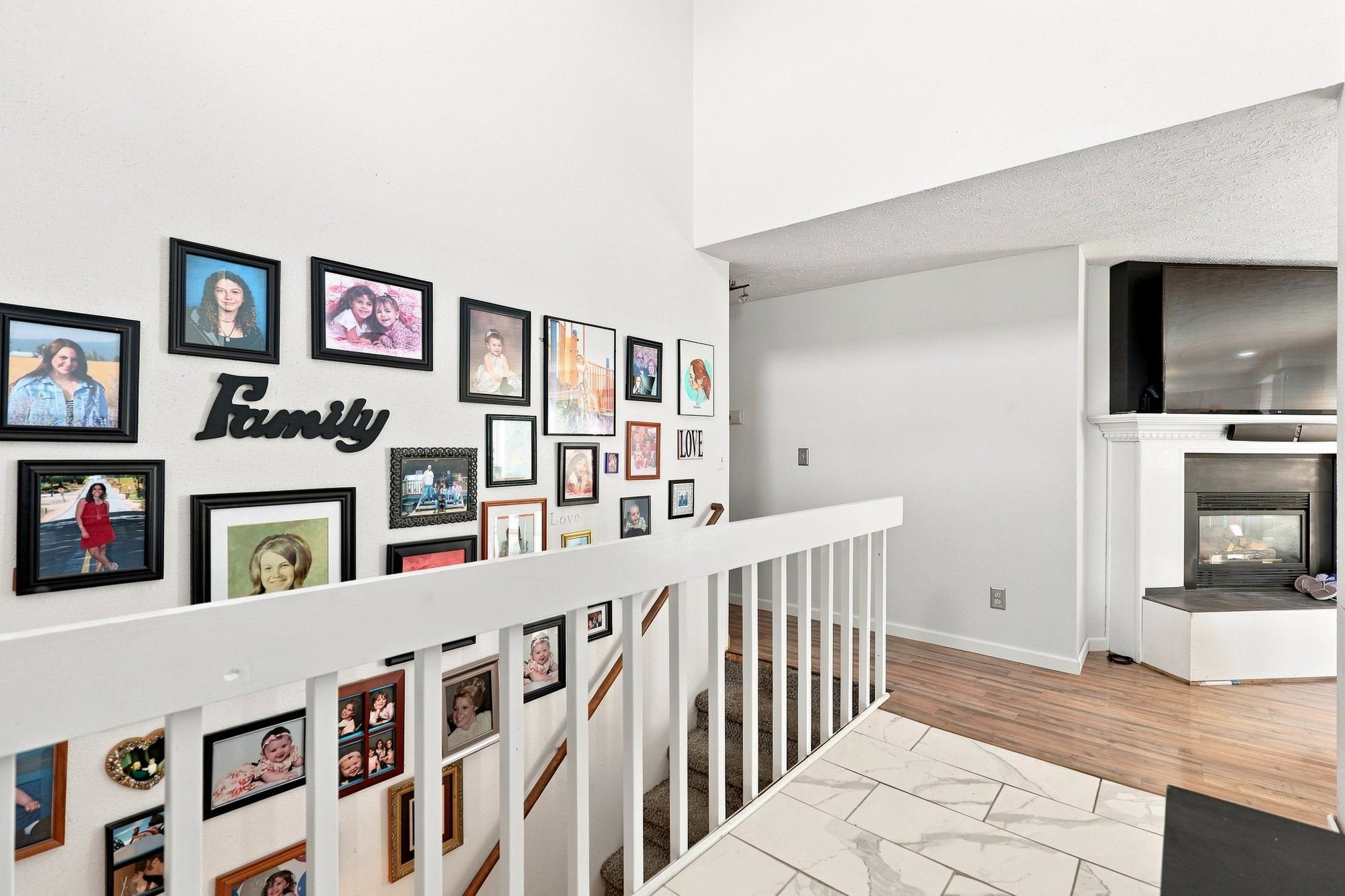 3618 S Loretta Dr - Photo 4