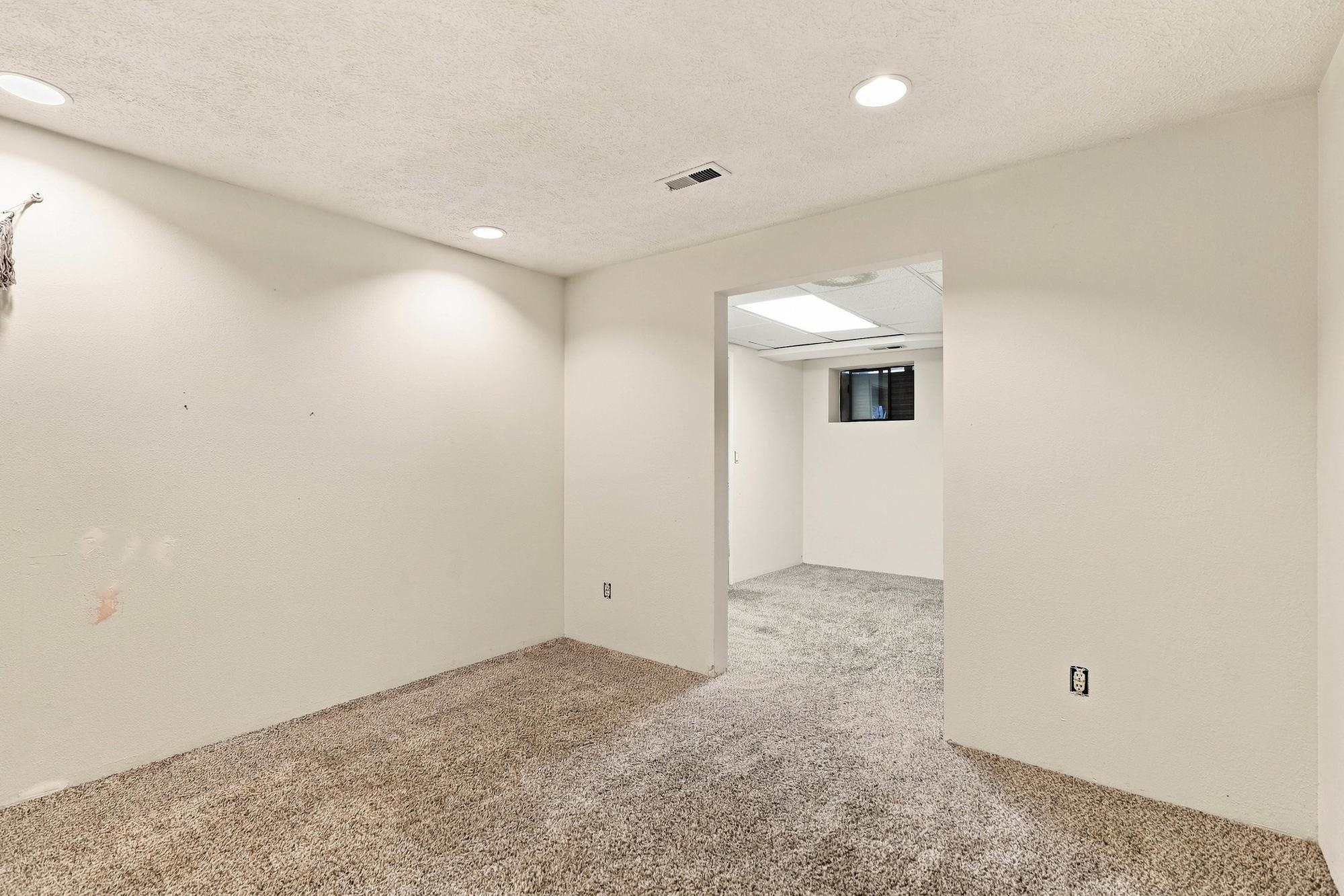 3618 S Loretta Dr - Photo 32