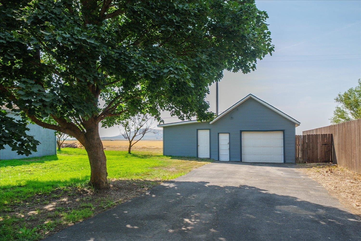 23817 W Manila Rd - Photo 23