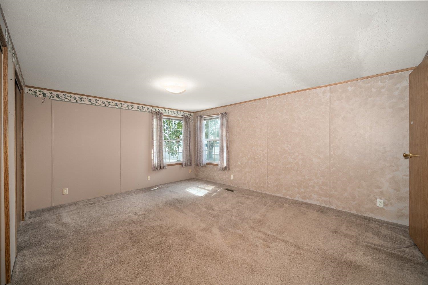 1305 E Evergreen St - Photo 21