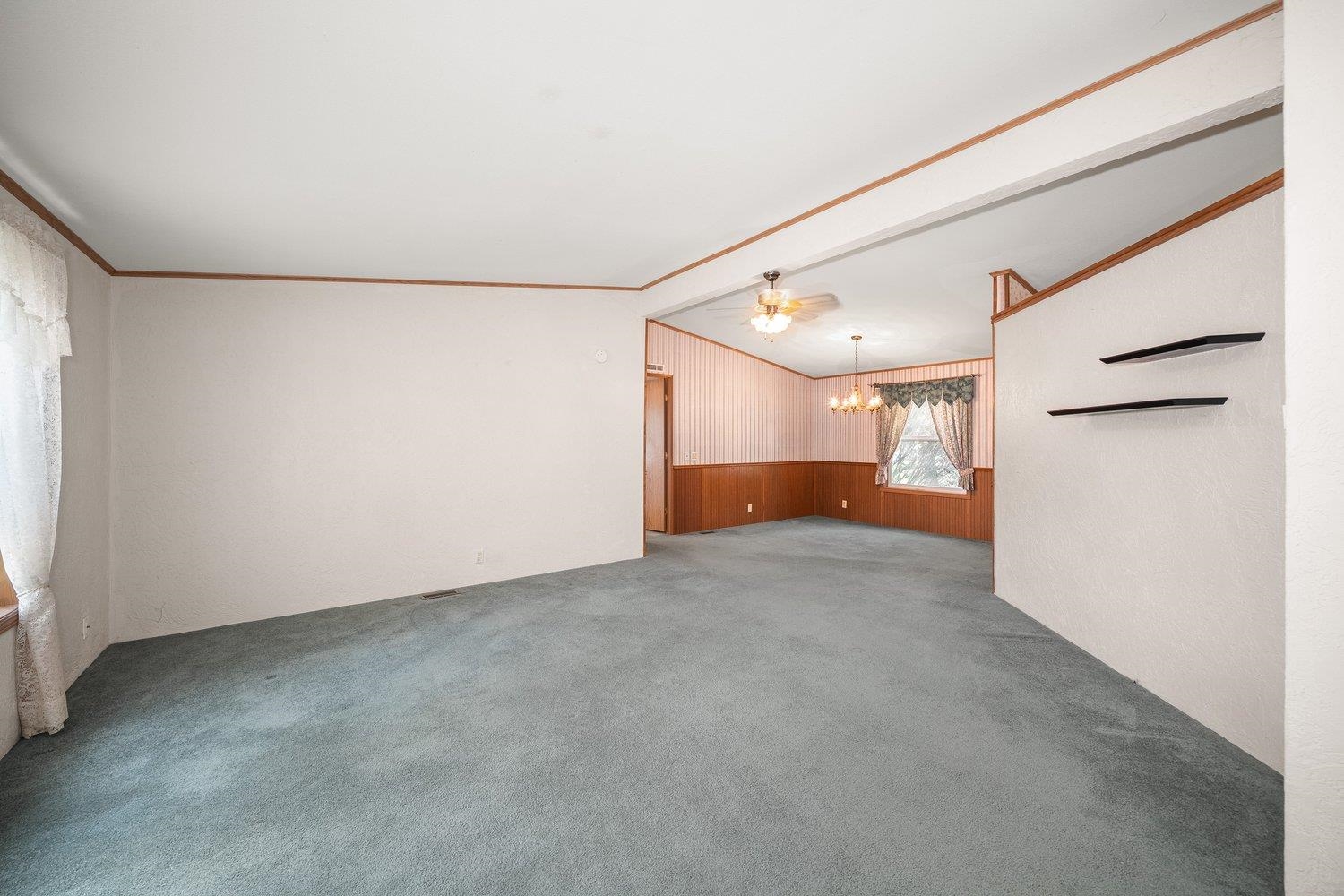 1305 E Evergreen St - Photo 14