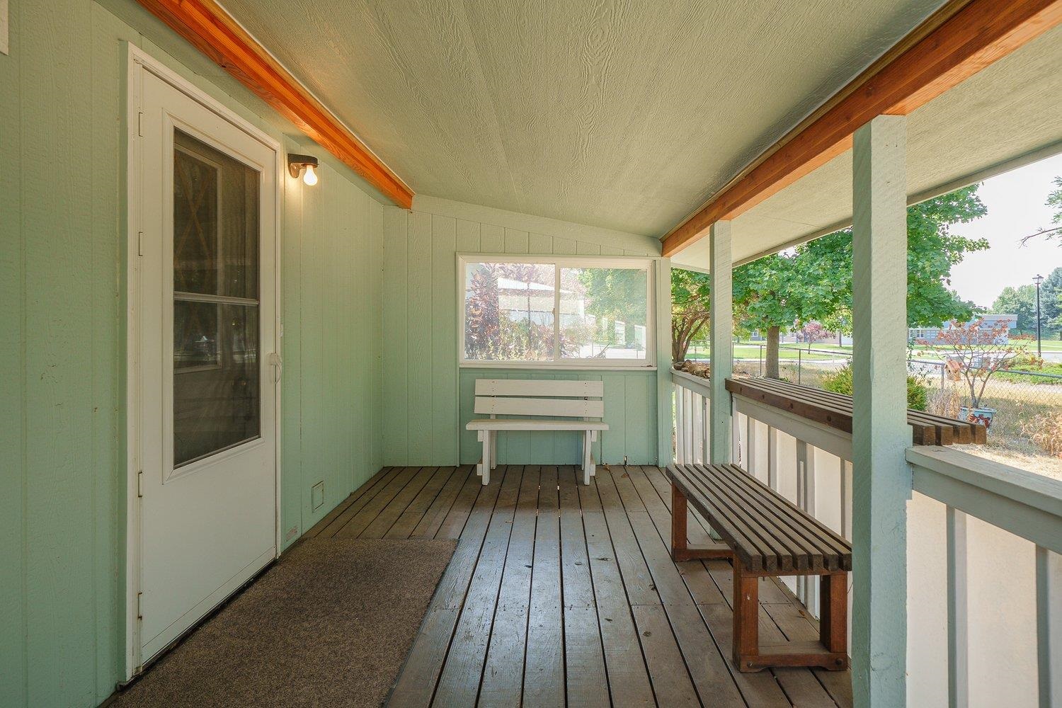 1305 E Evergreen St - Photo 34