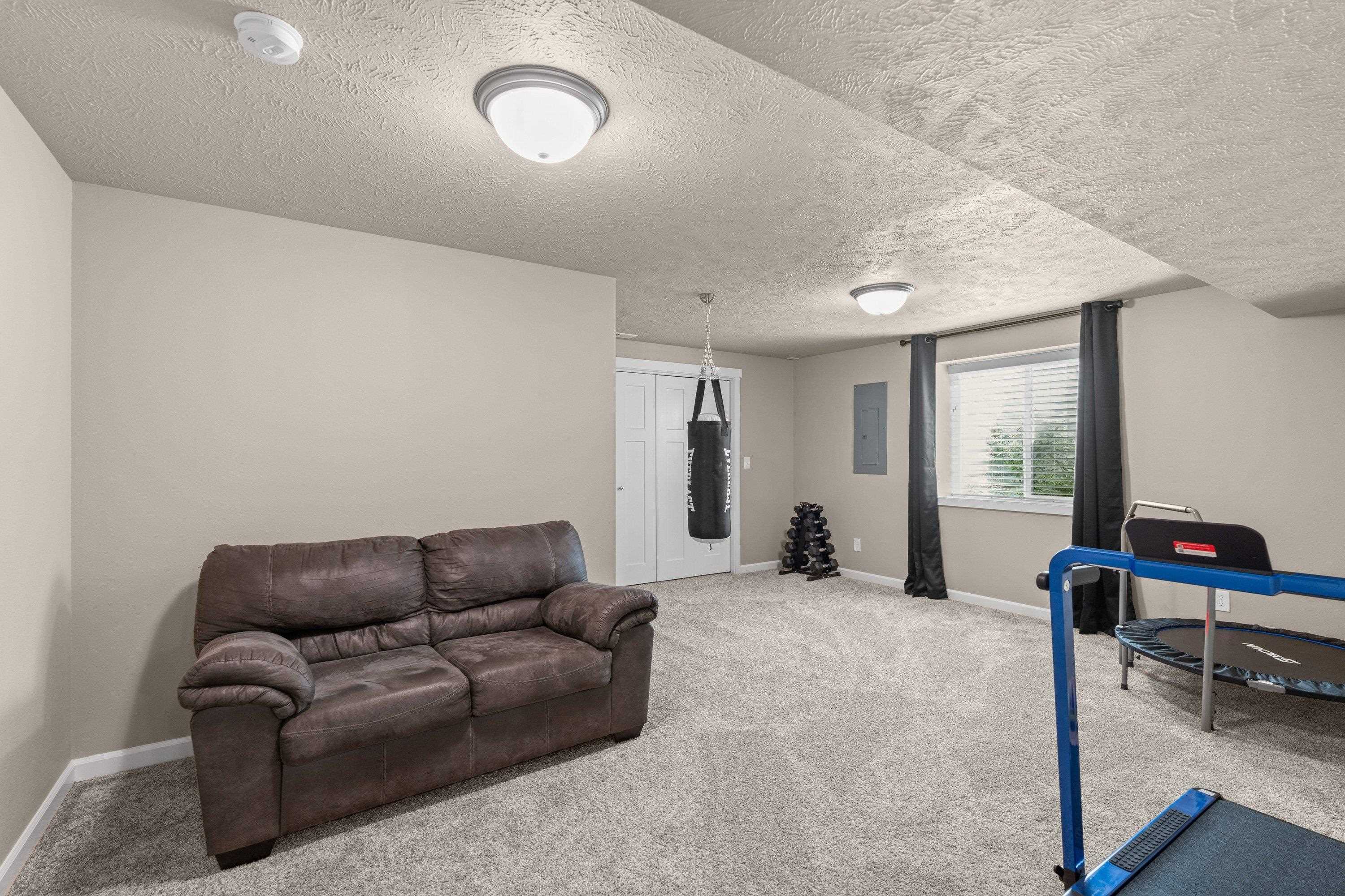 710 E Belle Ln - Photo 28