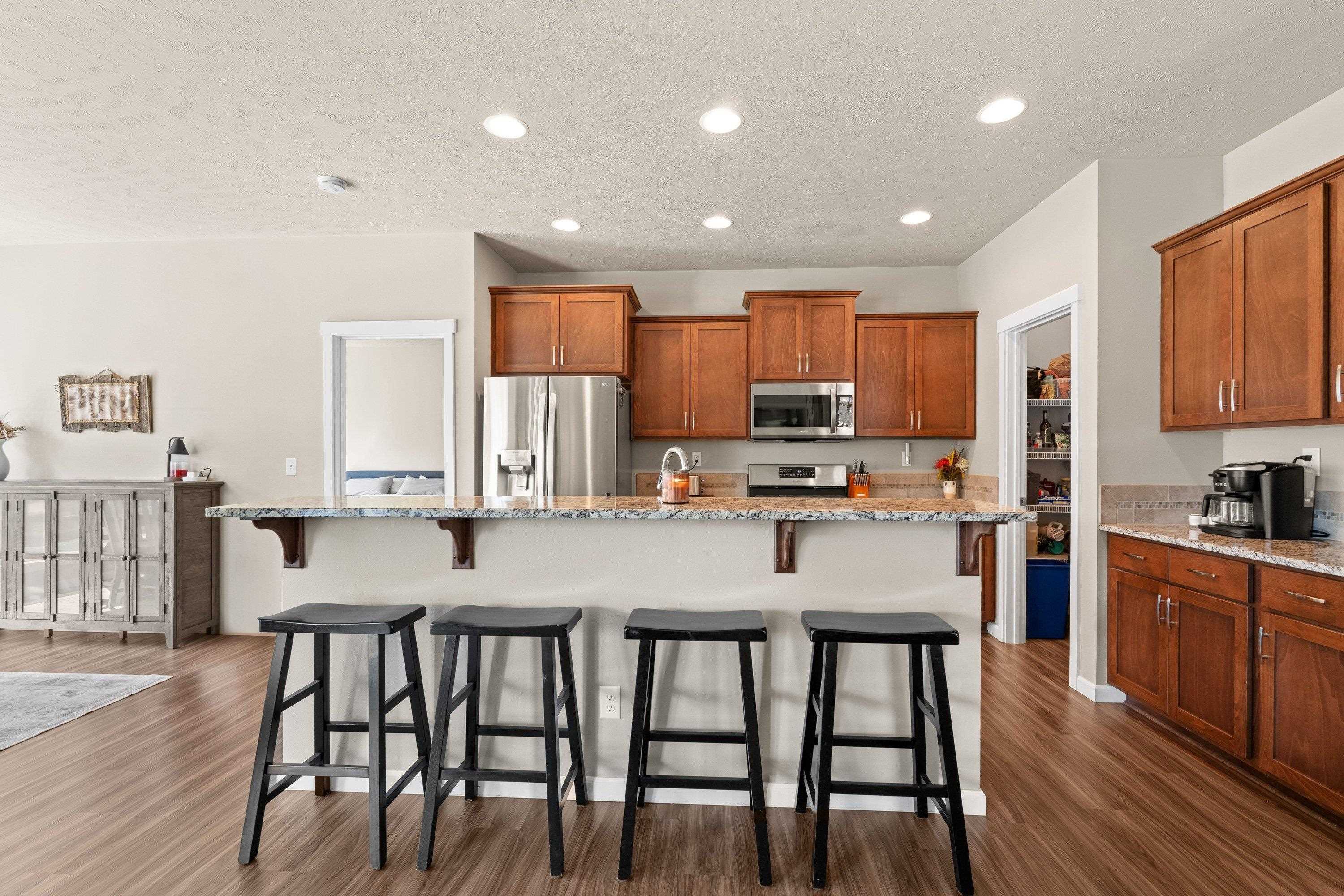 710 E Belle Ln - Photo 12