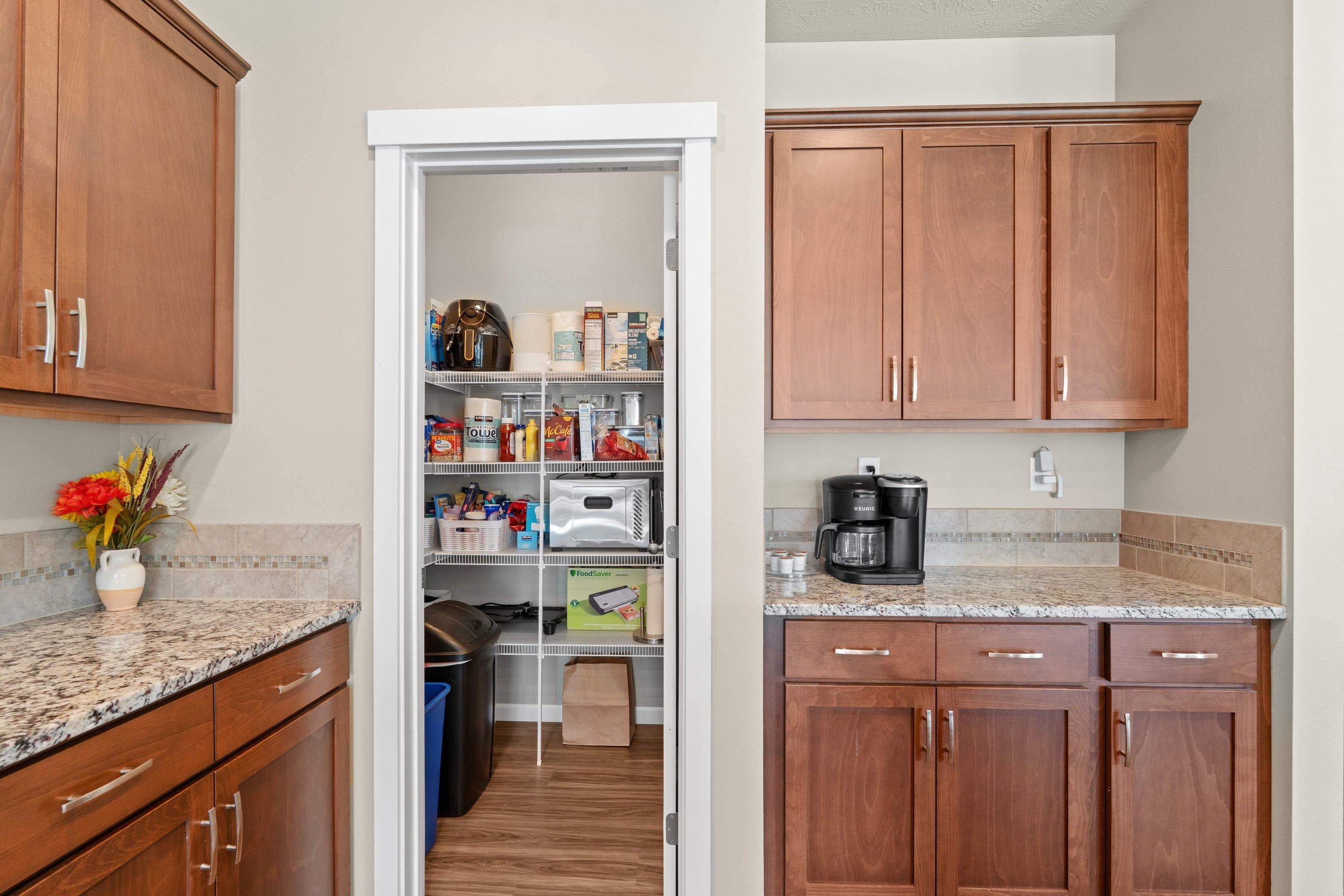 710 E Belle Ln - Photo 20
