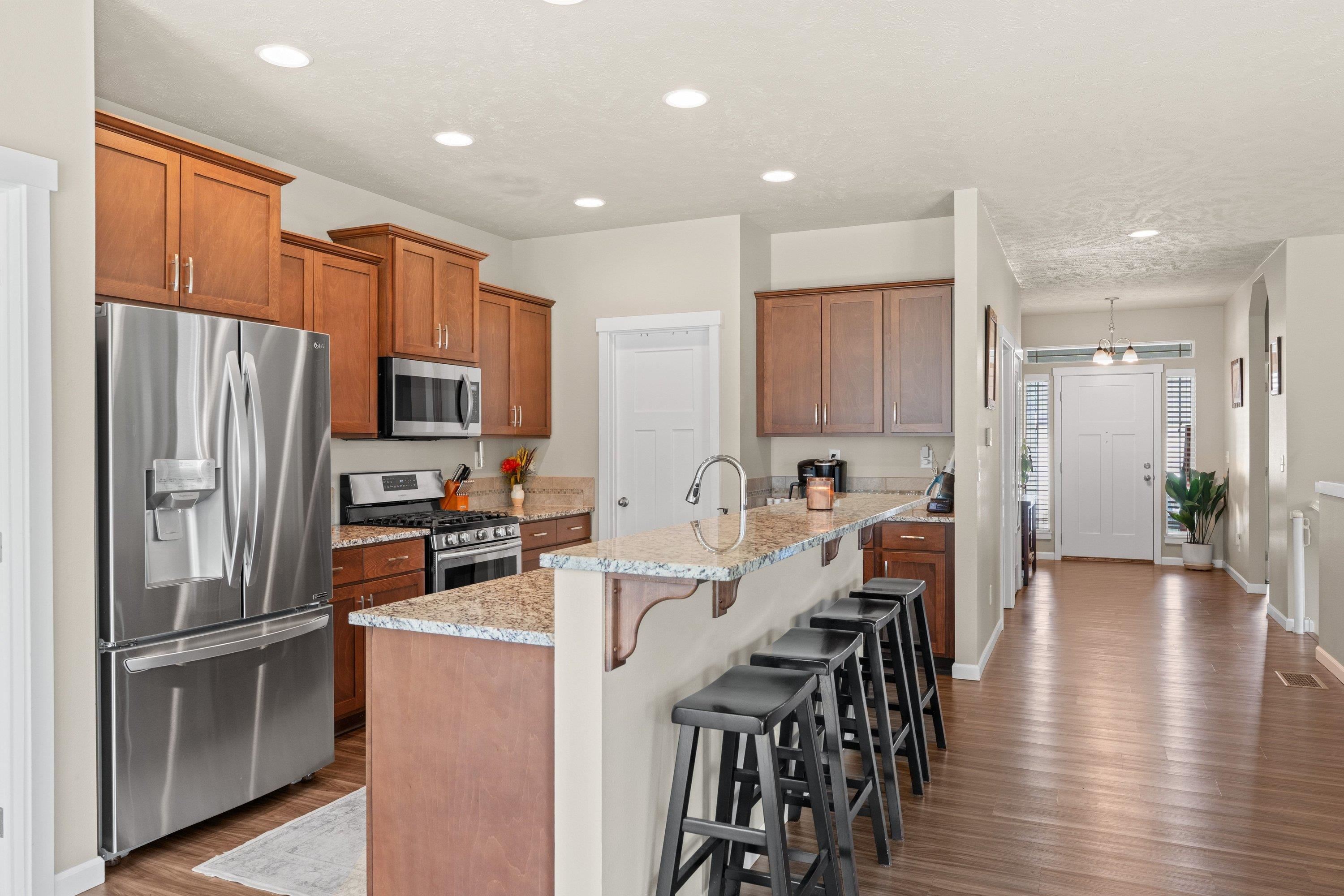 710 E Belle Ln - Photo 18