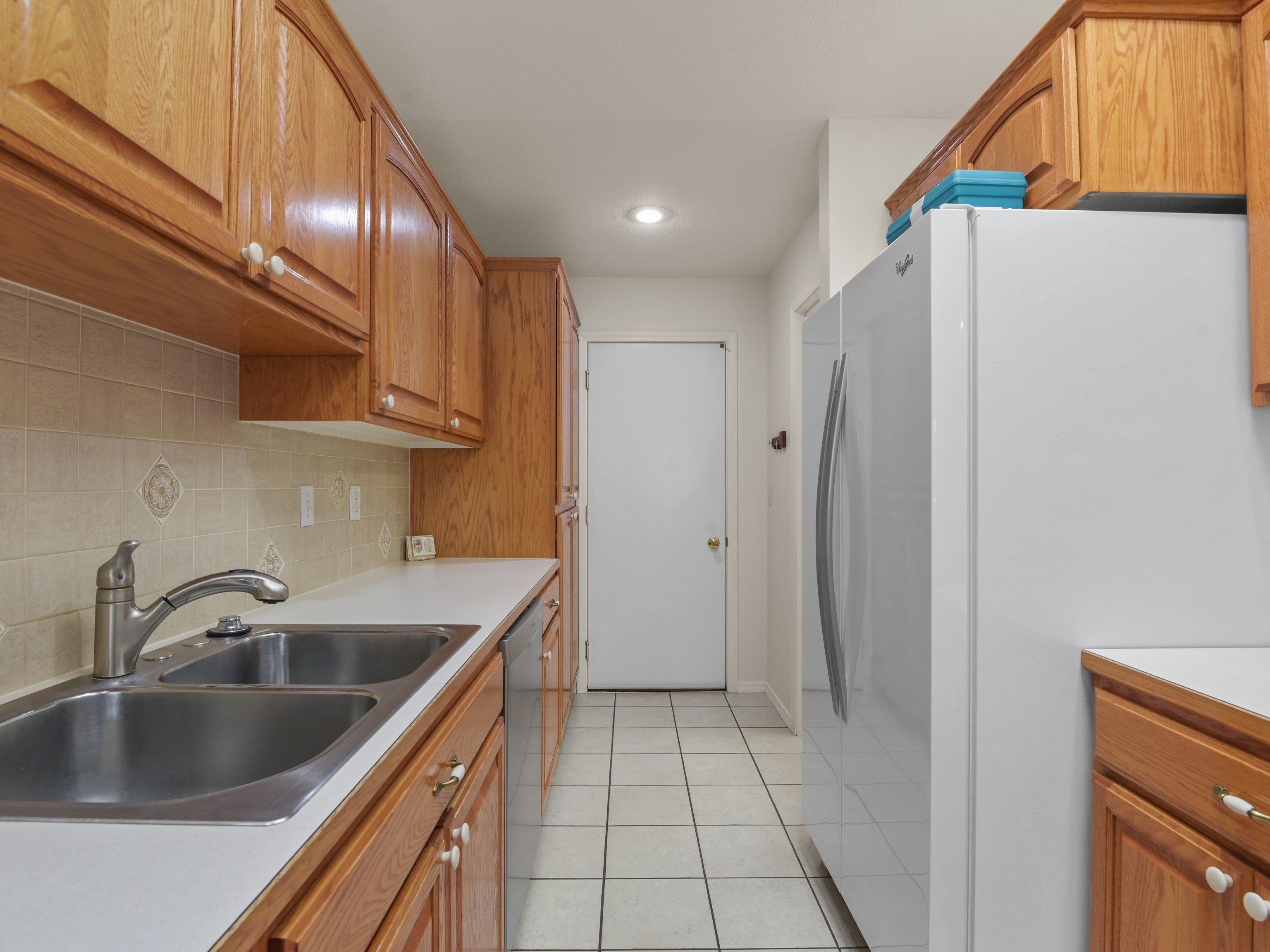1610 S Newer Ln - Photo 10