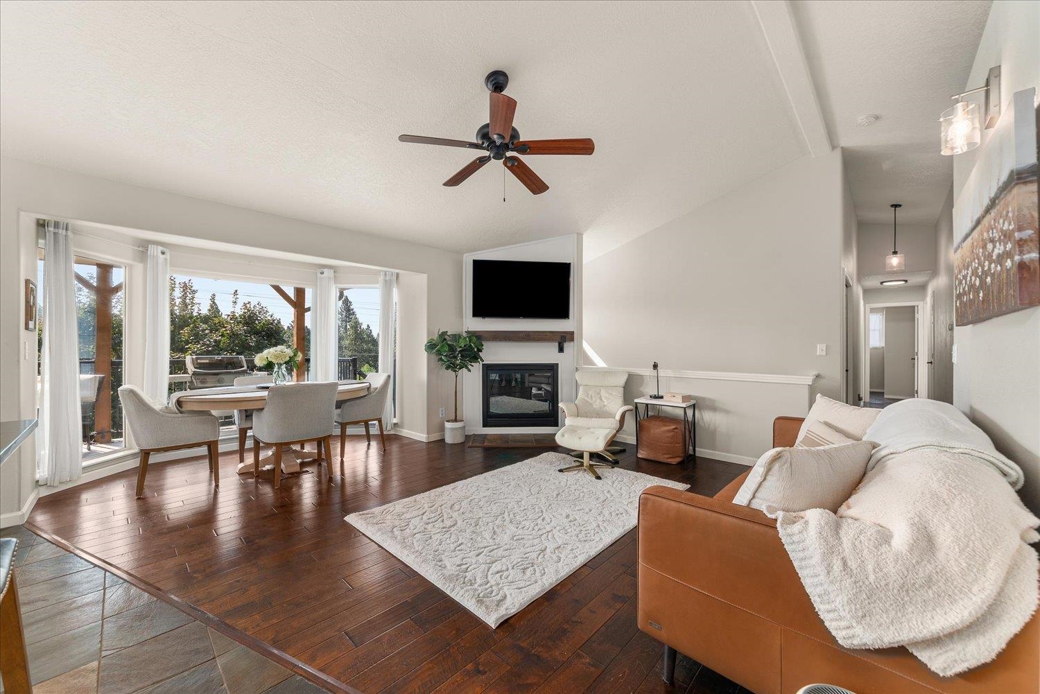 8110 E Sommerset Dr - Photo 4