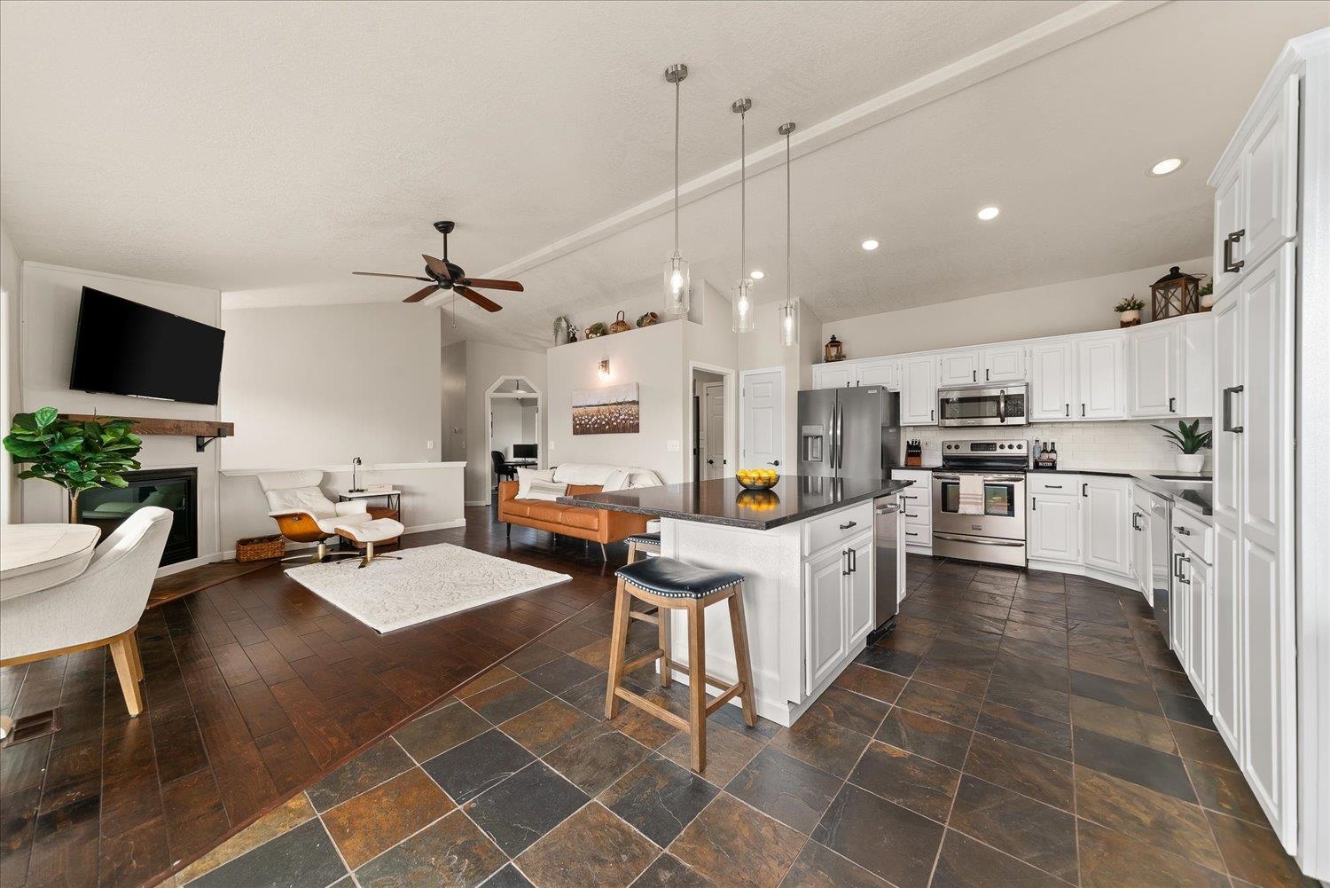 8110 E Sommerset Dr - Photo 8
