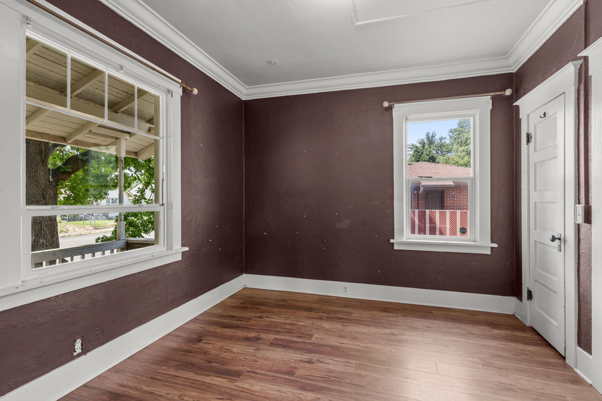 417 E Liberty Ave - Photo 11
