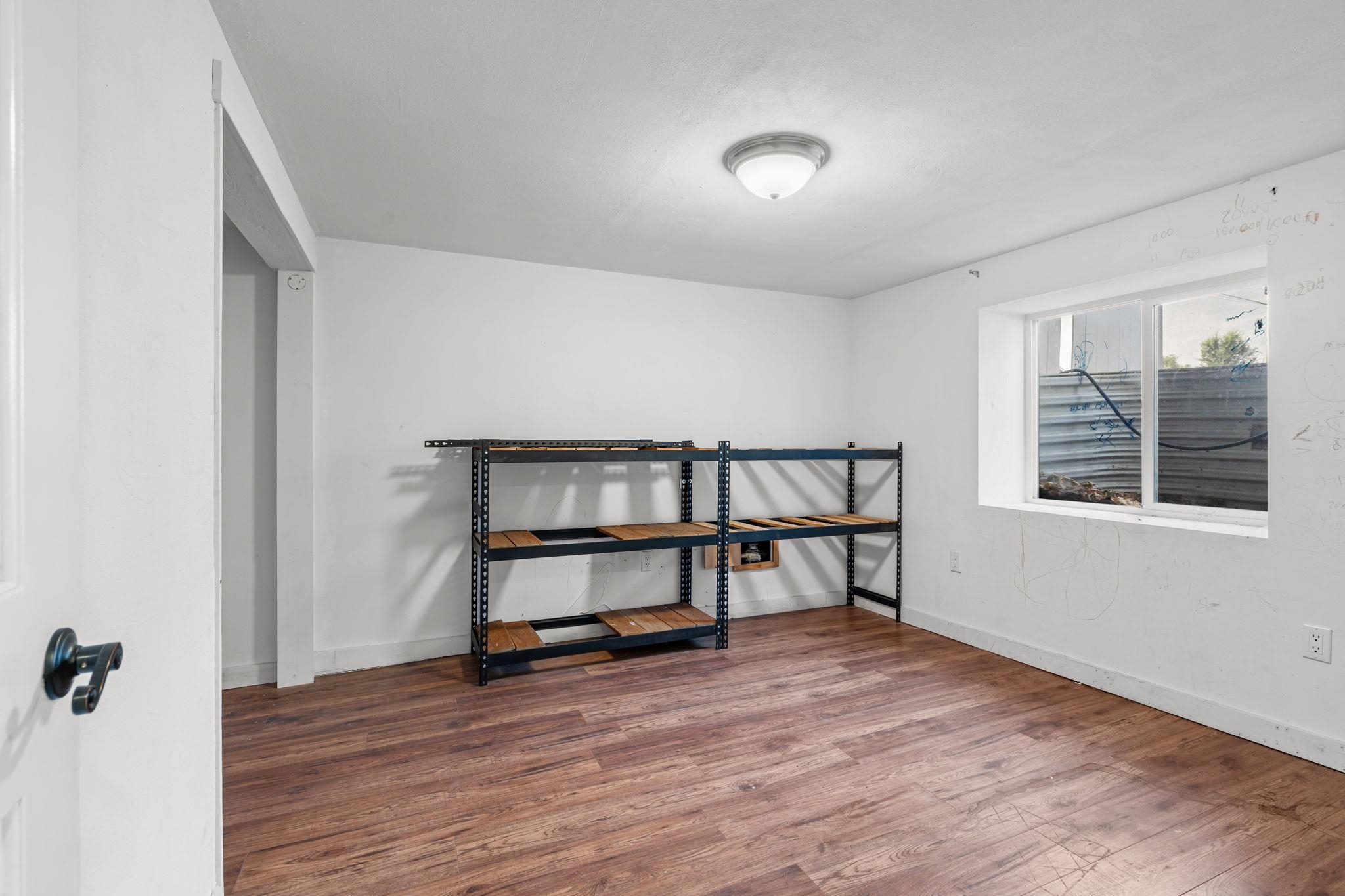 417 E Liberty Ave - Photo 16