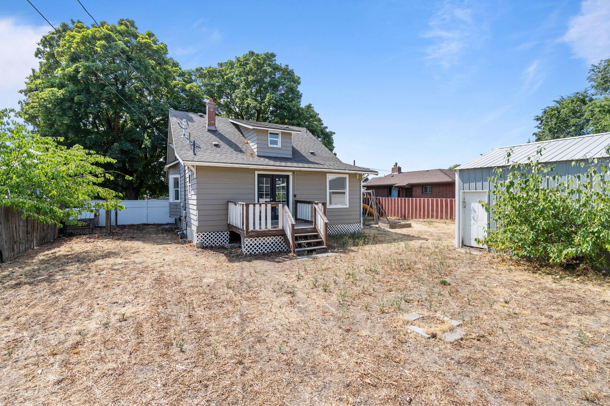417 E Liberty Ave - Photo 32