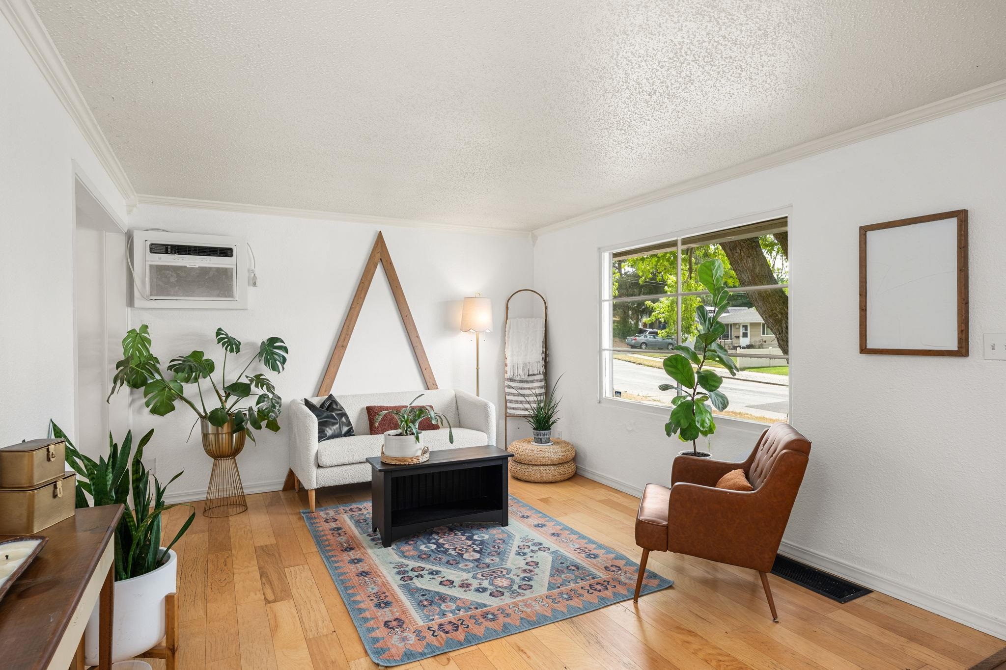 6020 N Douglas Dr - Photo 4