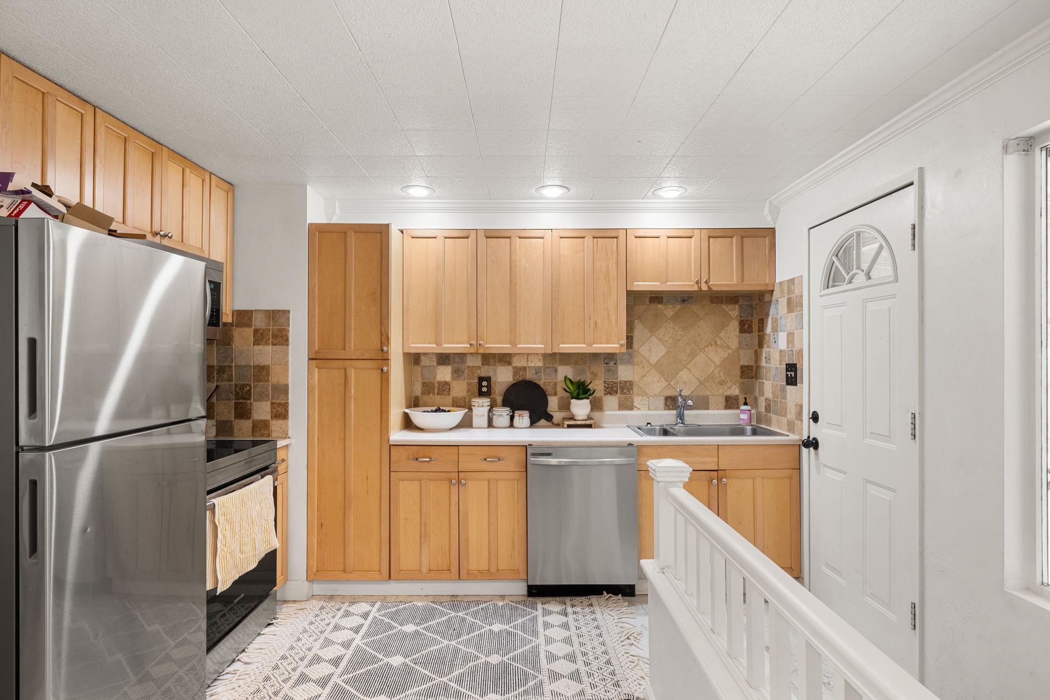 6020 N Douglas Dr - Photo 7