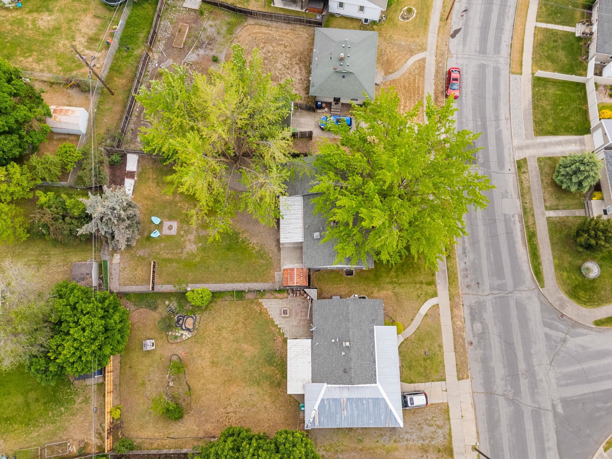 6020 N Douglas Dr - Photo 25