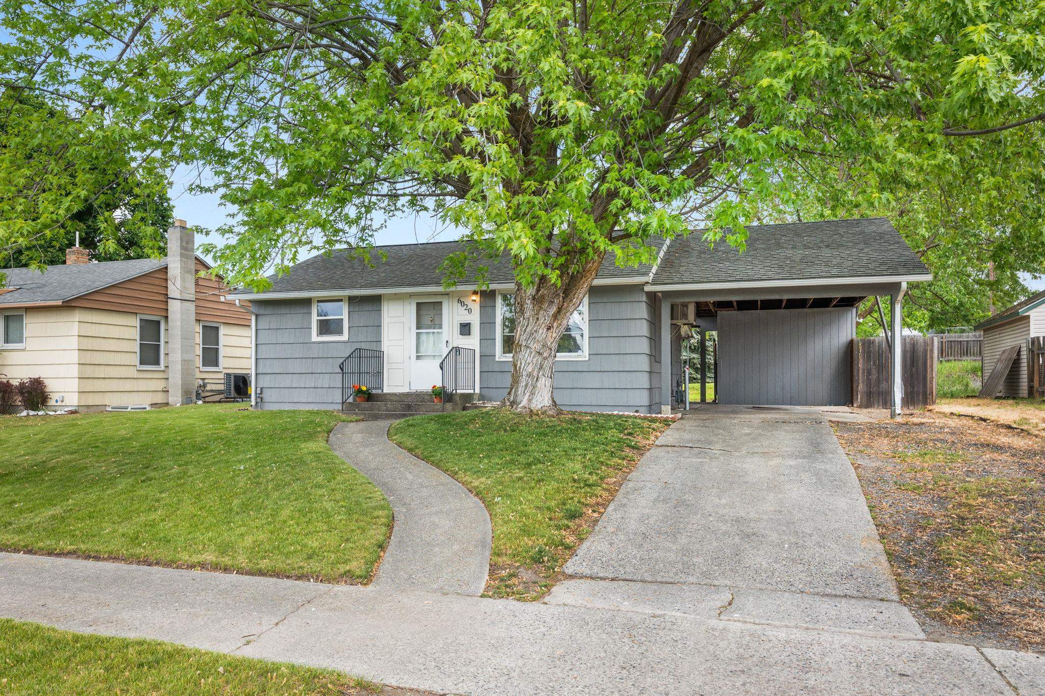6020 N Douglas Dr - Photo 29