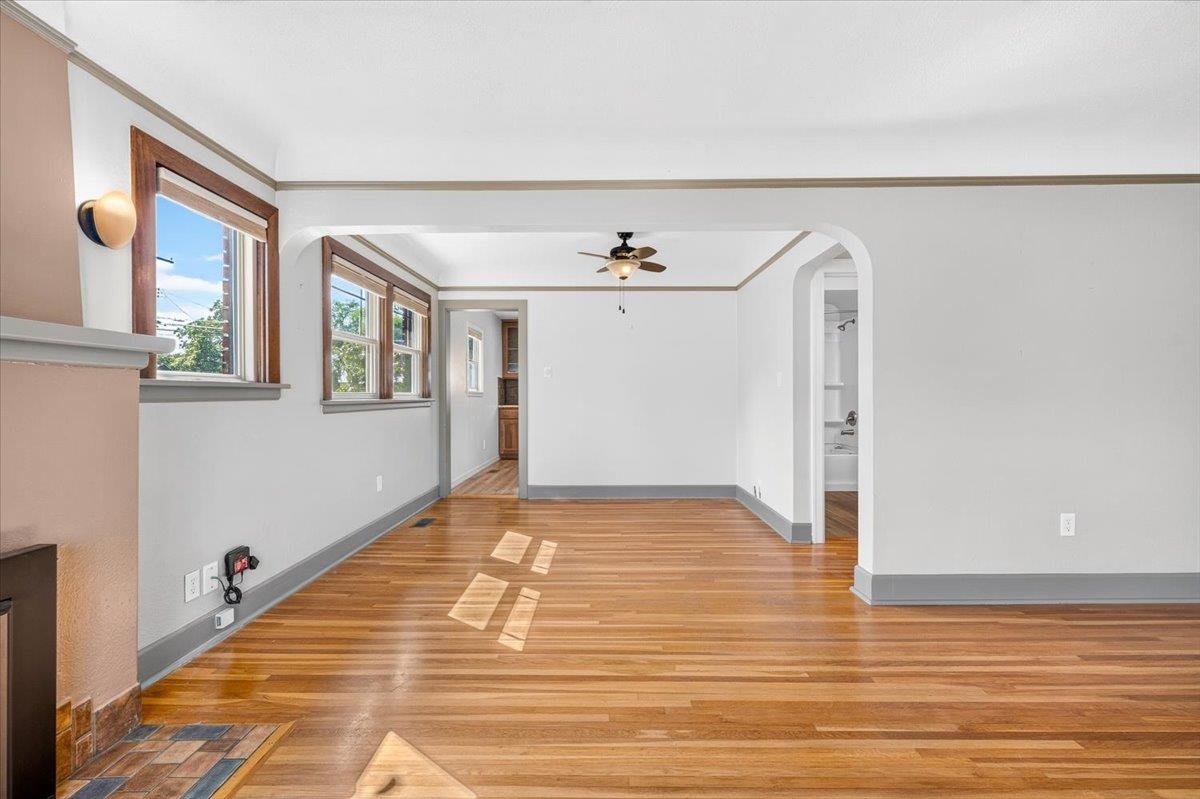 3003 W Fairview Ave - Photo 10