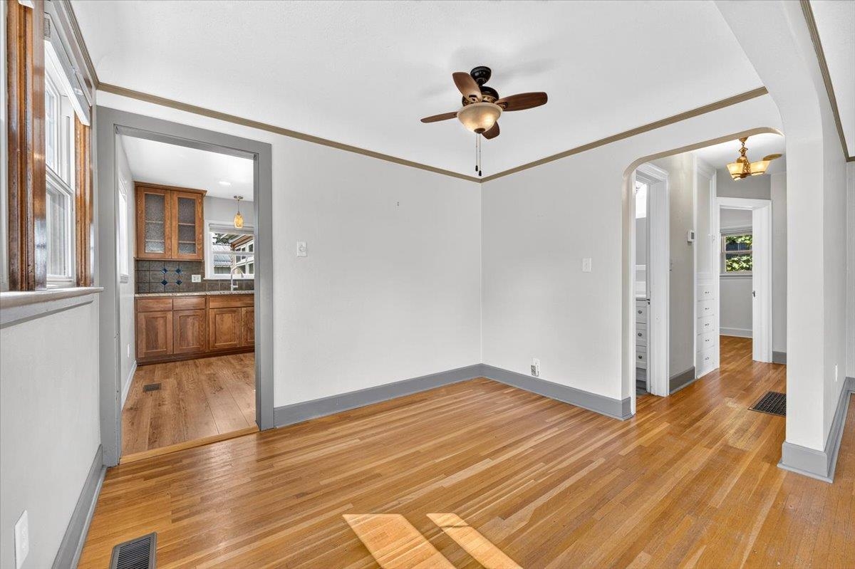 3003 W Fairview Ave - Photo 13