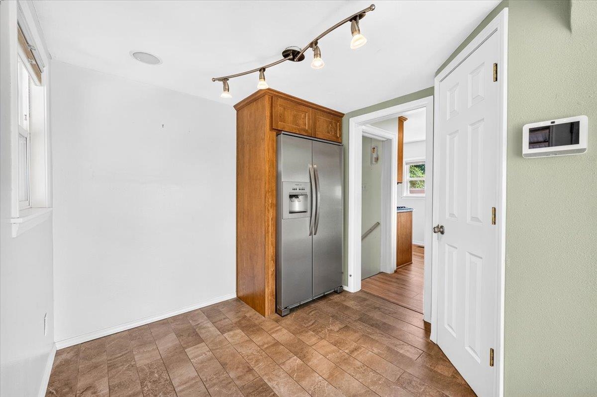 3003 W Fairview Ave - Photo 18