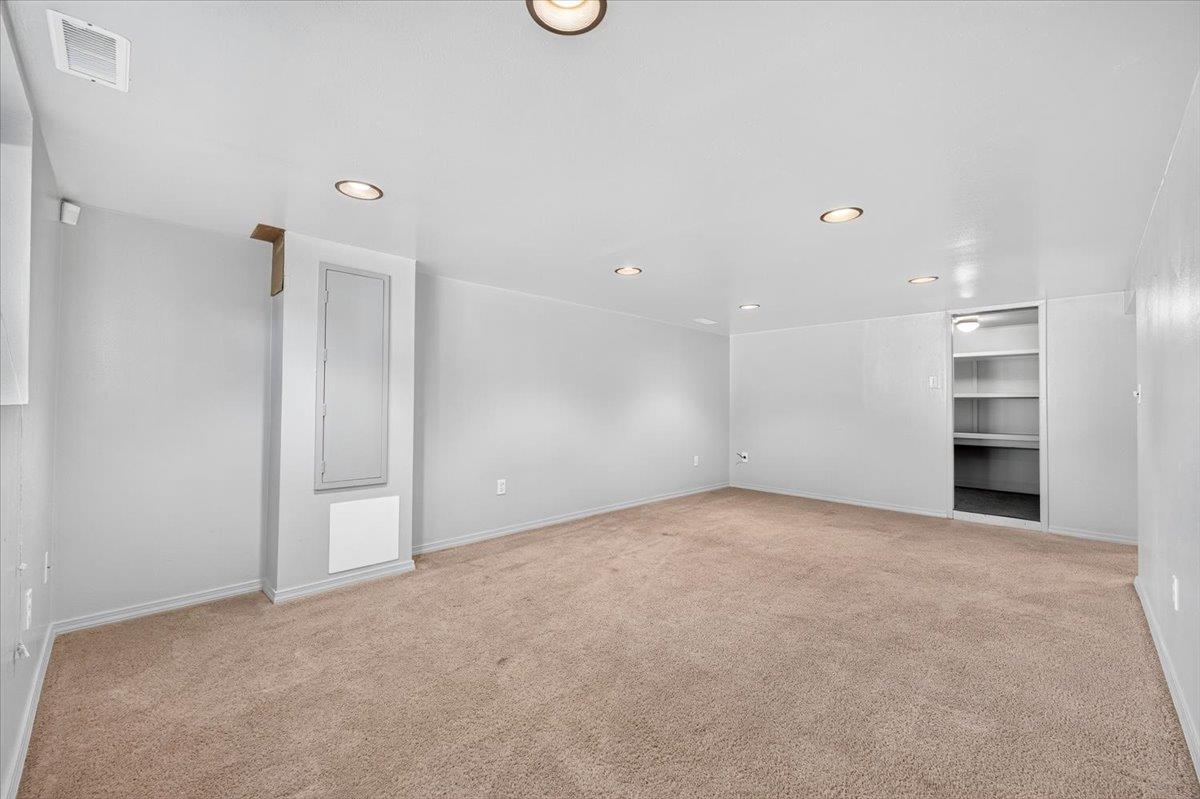 3003 W Fairview Ave - Photo 30
