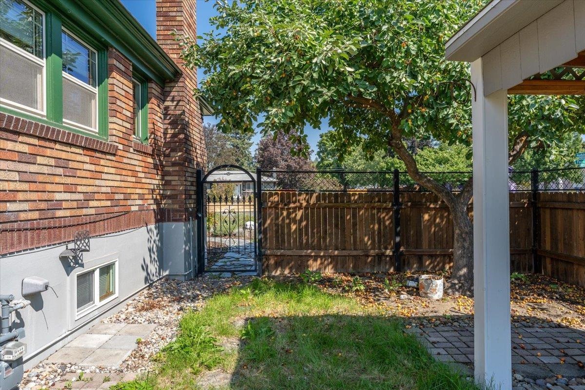 3003 W Fairview Ave - Photo 42