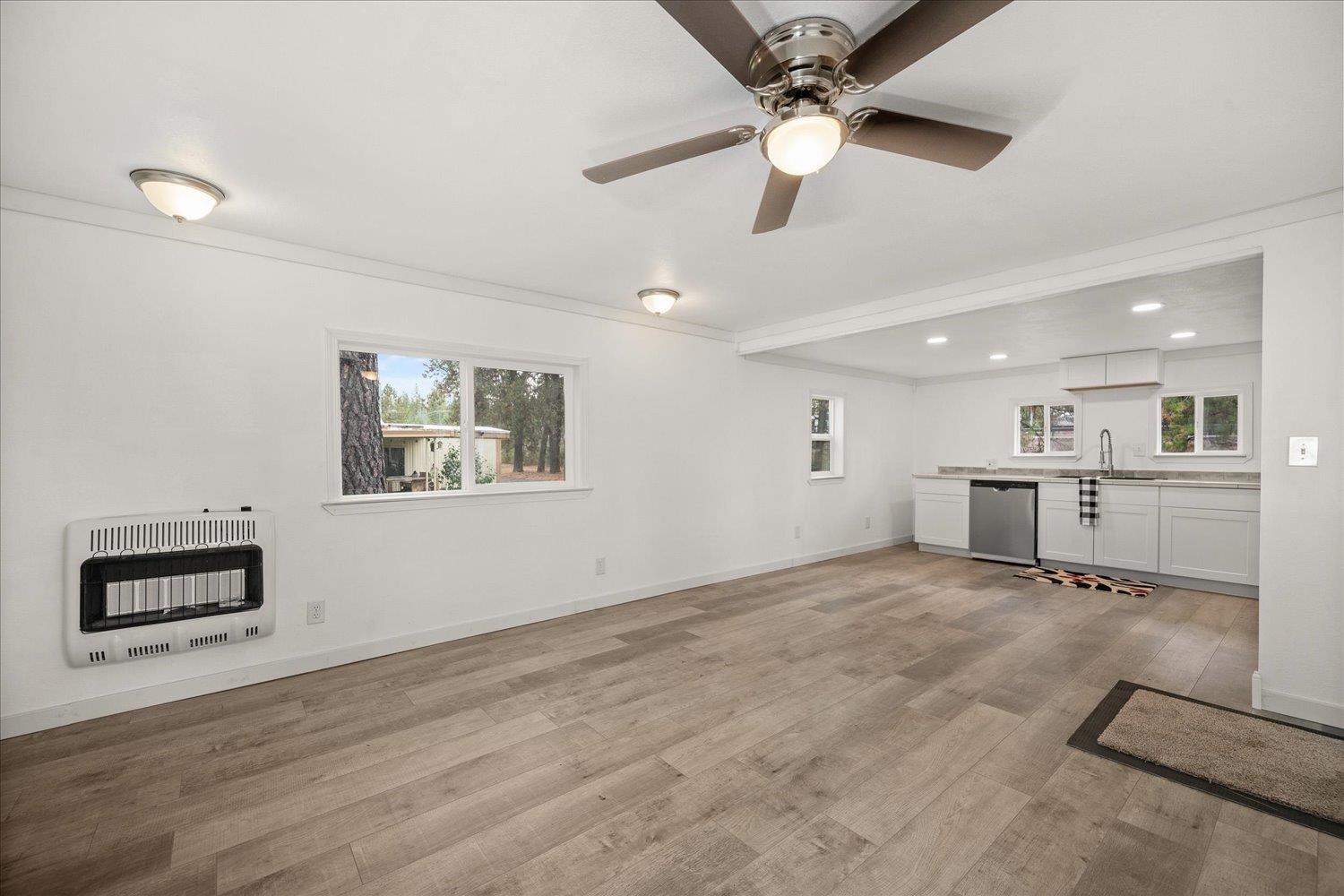 34124 N Newport Hwy - Photo 8