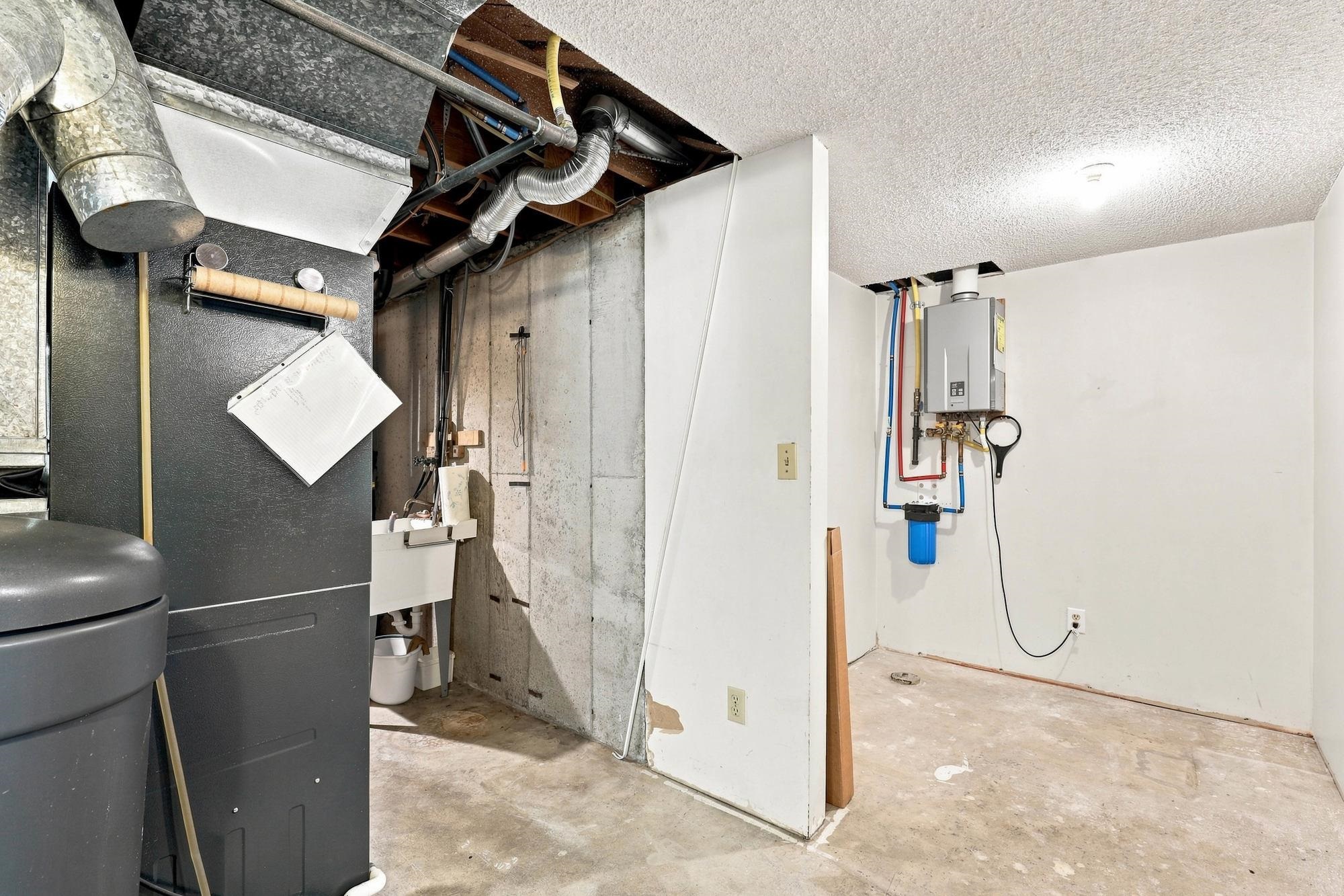 3333 W Woodside Ave - Photo 23