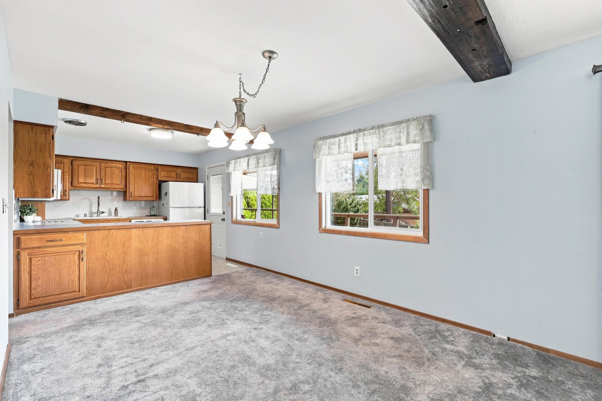 3333 W Woodside Ave - Photo 6