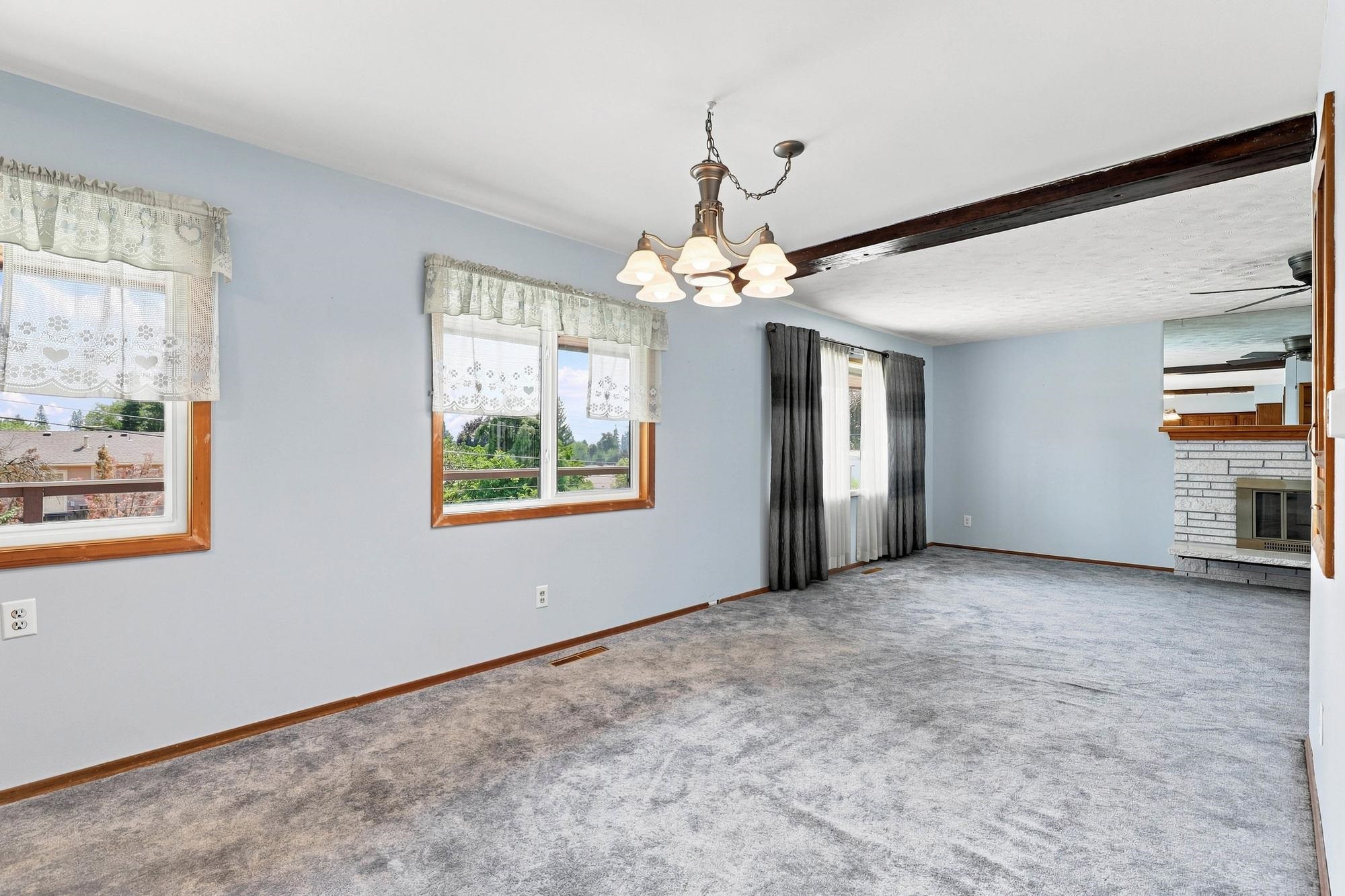 3333 W Woodside Ave - Photo 7
